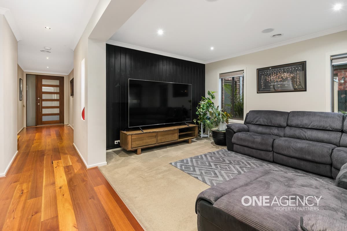 123 Featherbrook Drive, Point Cook, Point Cook - Thumbnail 4