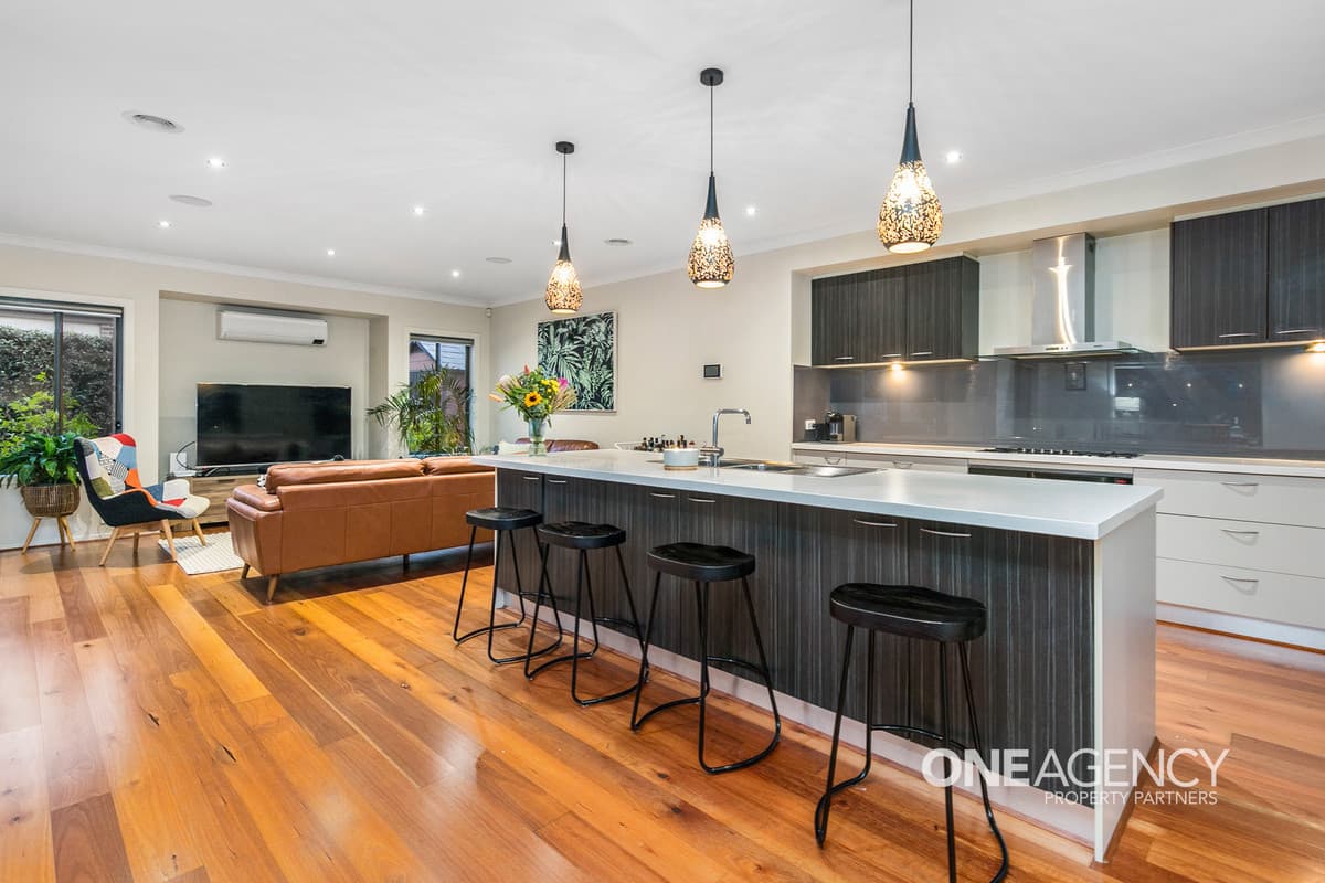 123 Featherbrook Drive, Point Cook, Point Cook - Thumbnail 6