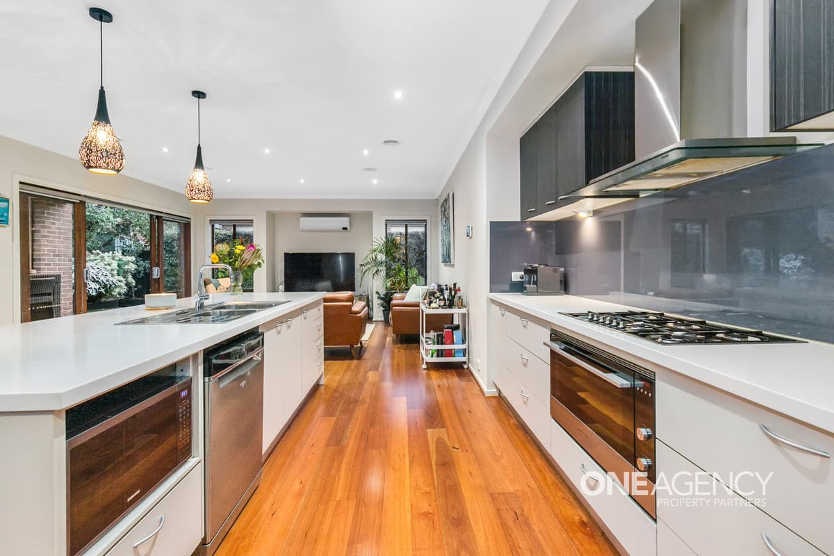 123 Featherbrook Drive, Point Cook, Point Cook - Thumbnail 7
