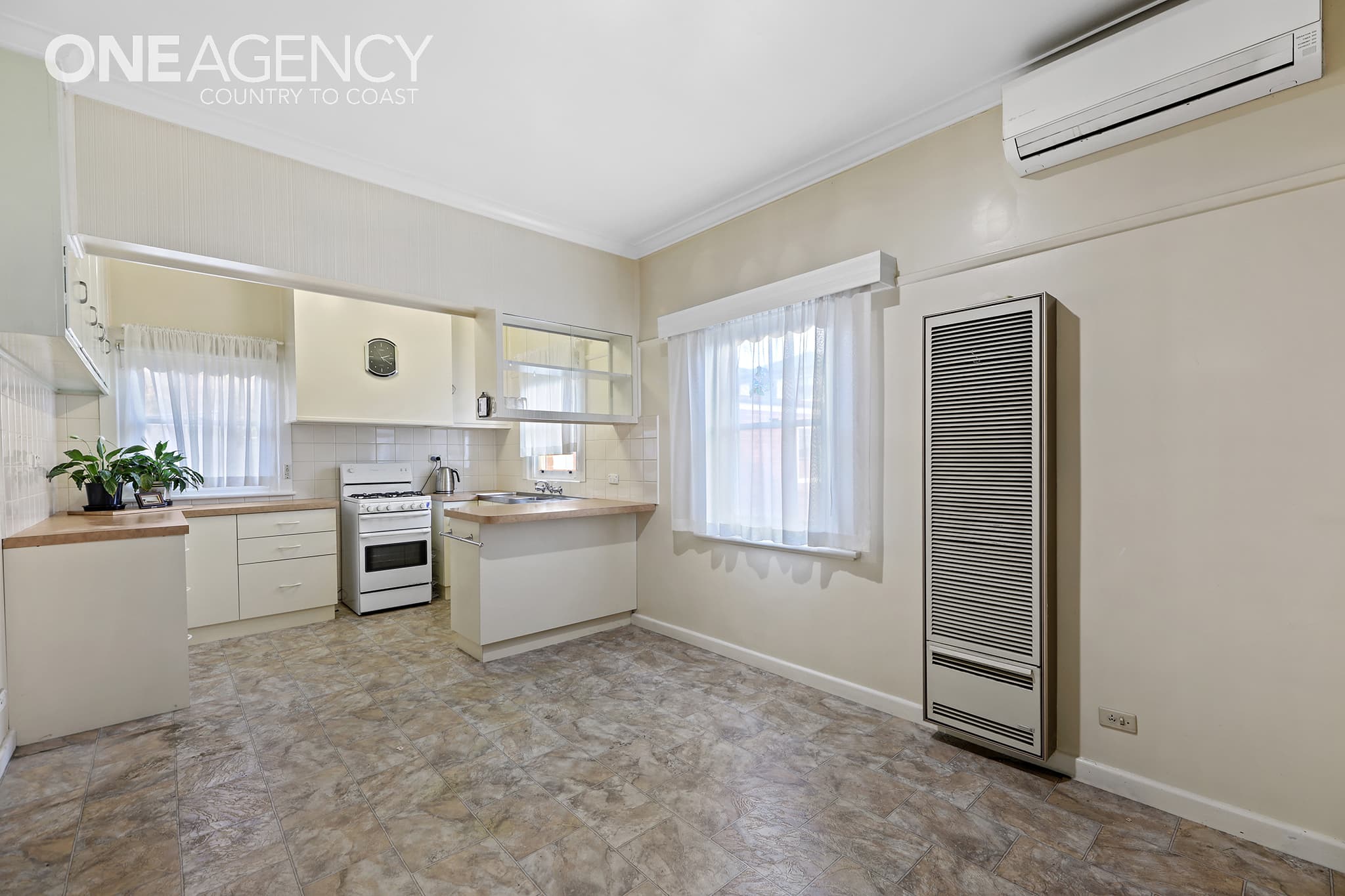 1/2 Barnett Grove, Noble Park, Noble Park - Thumbnail 3