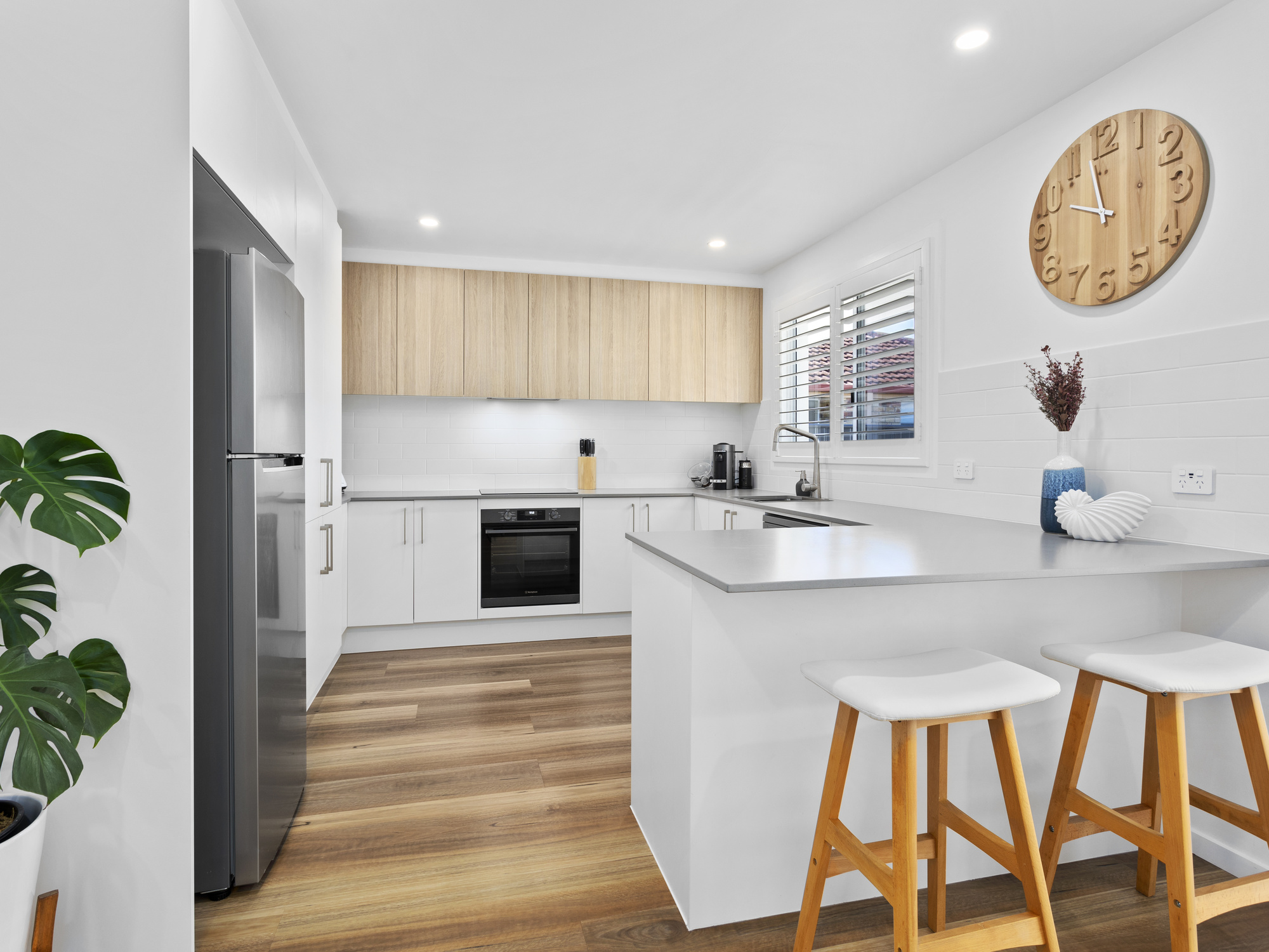 118 Christine Avenue, Burleigh Waters, Burleigh Waters - Thumbnail 3