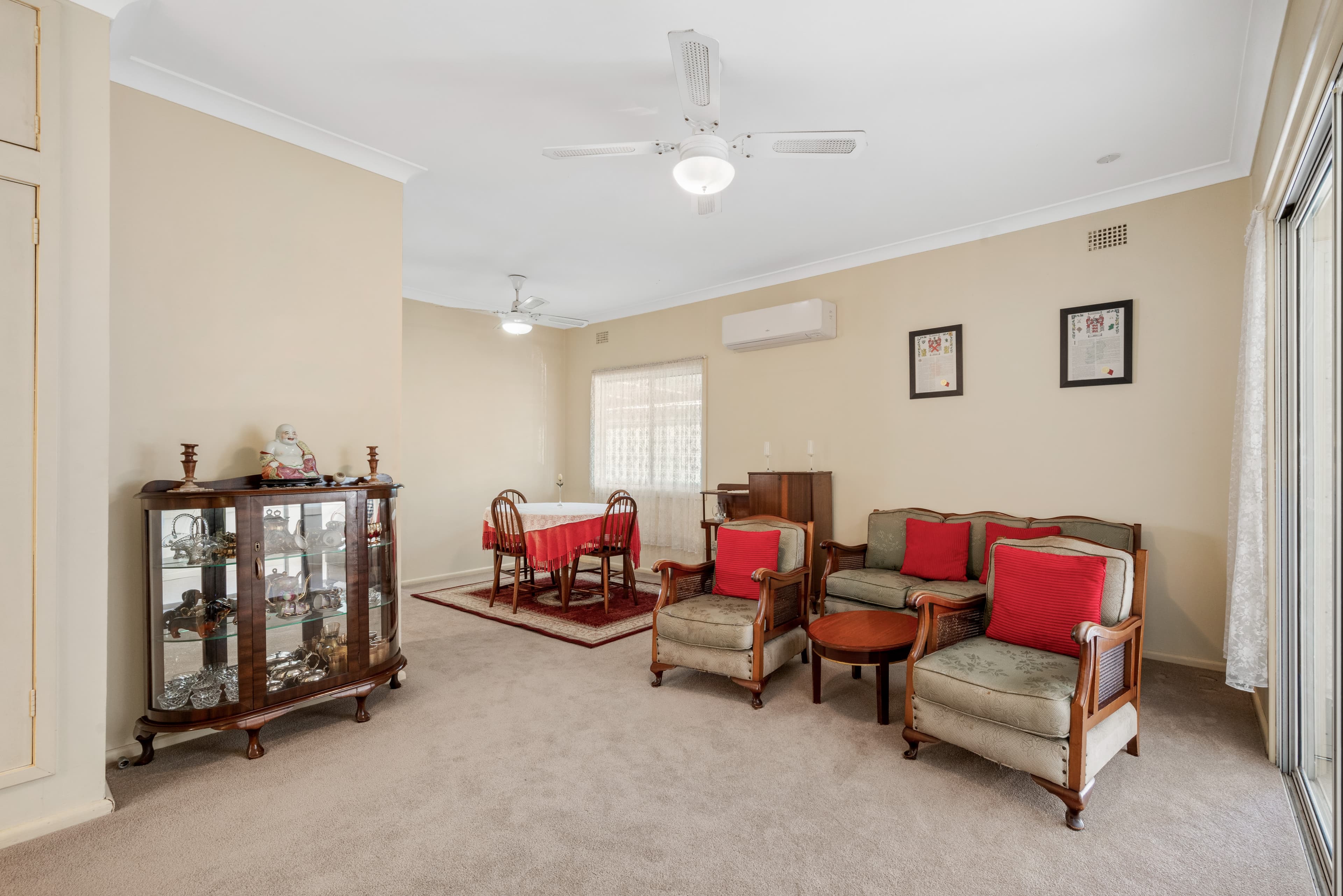 8 Upton Street, South Penrith, South Penrith - Thumbnail 3