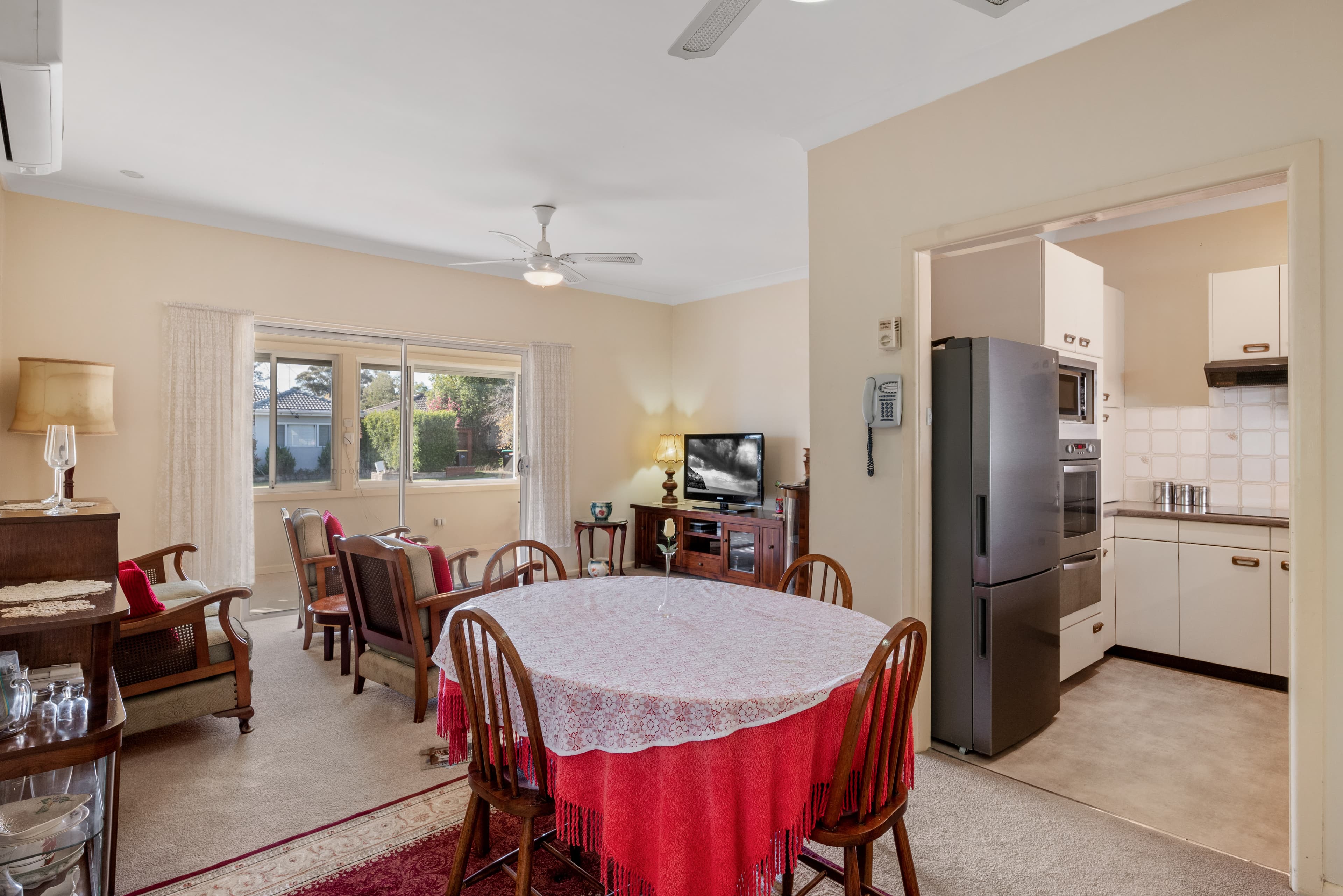 8 Upton Street, South Penrith, South Penrith - Thumbnail 4