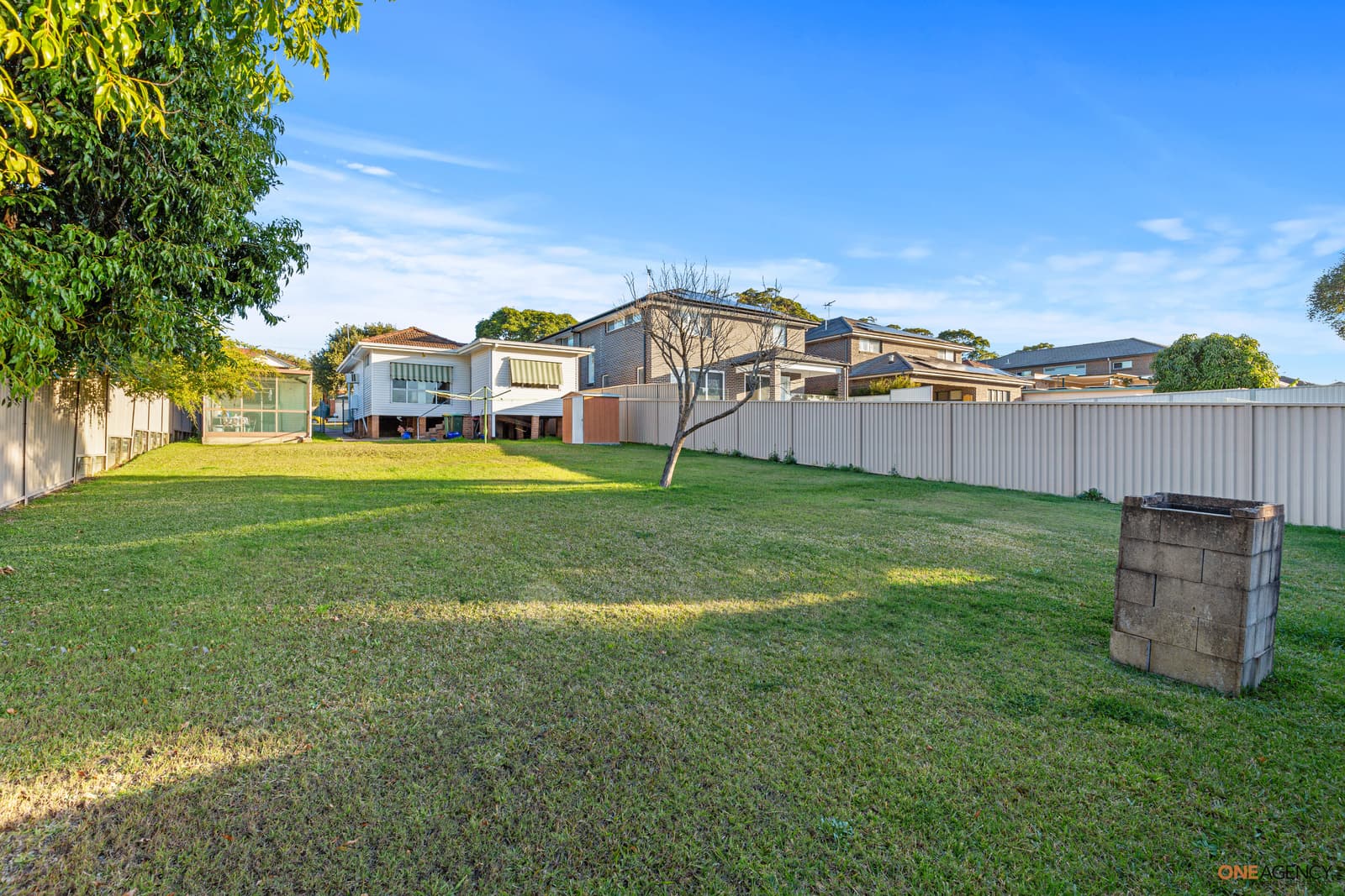 18 Burns Road, Picnic Point, Picnic Point - Thumbnail 3