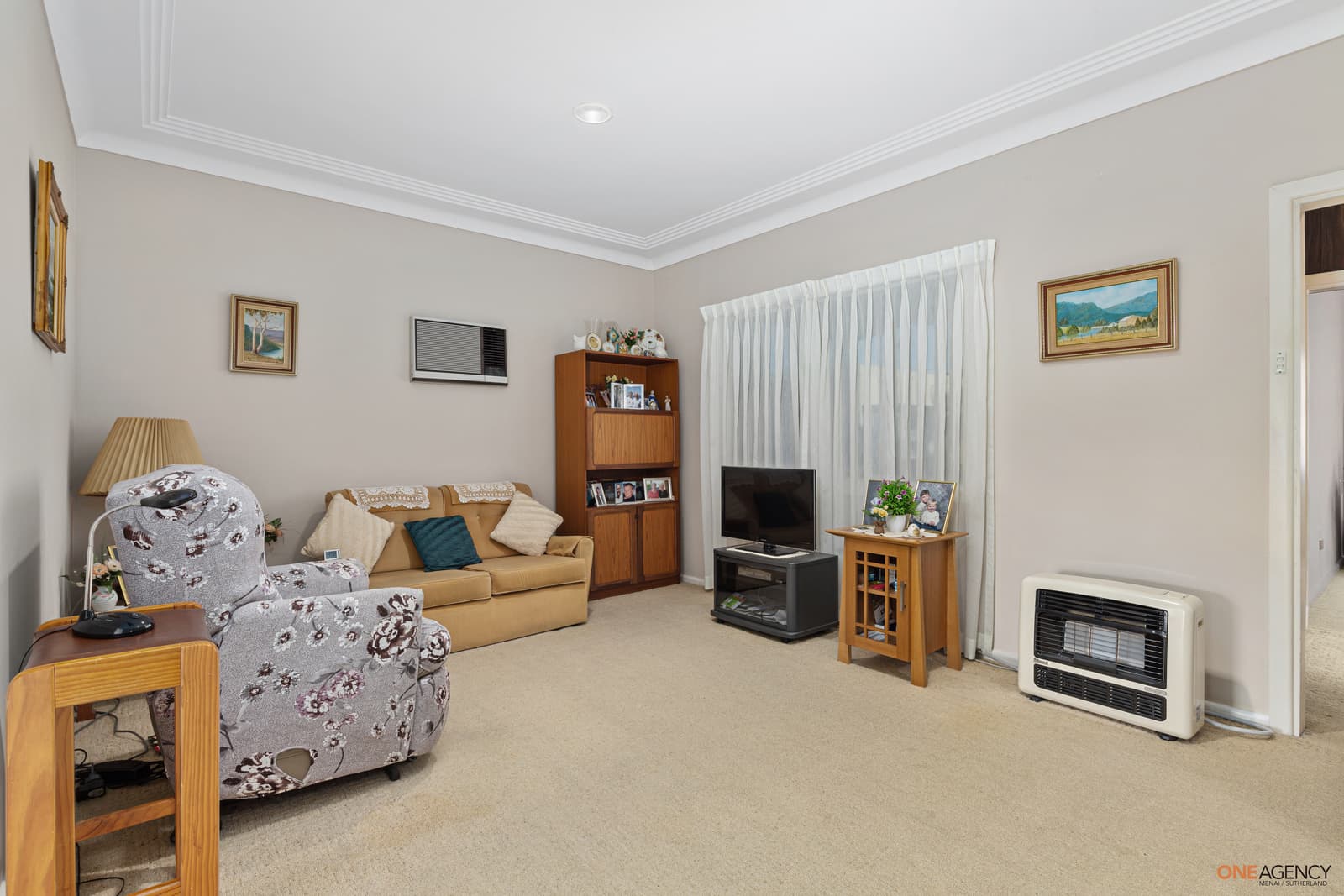 18 Burns Road, Picnic Point, Picnic Point - Thumbnail 4