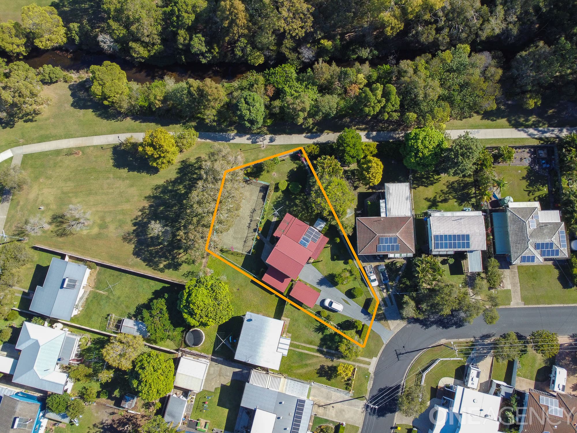 20 Pownall Crescent, Margate, Margate - Thumbnail 2