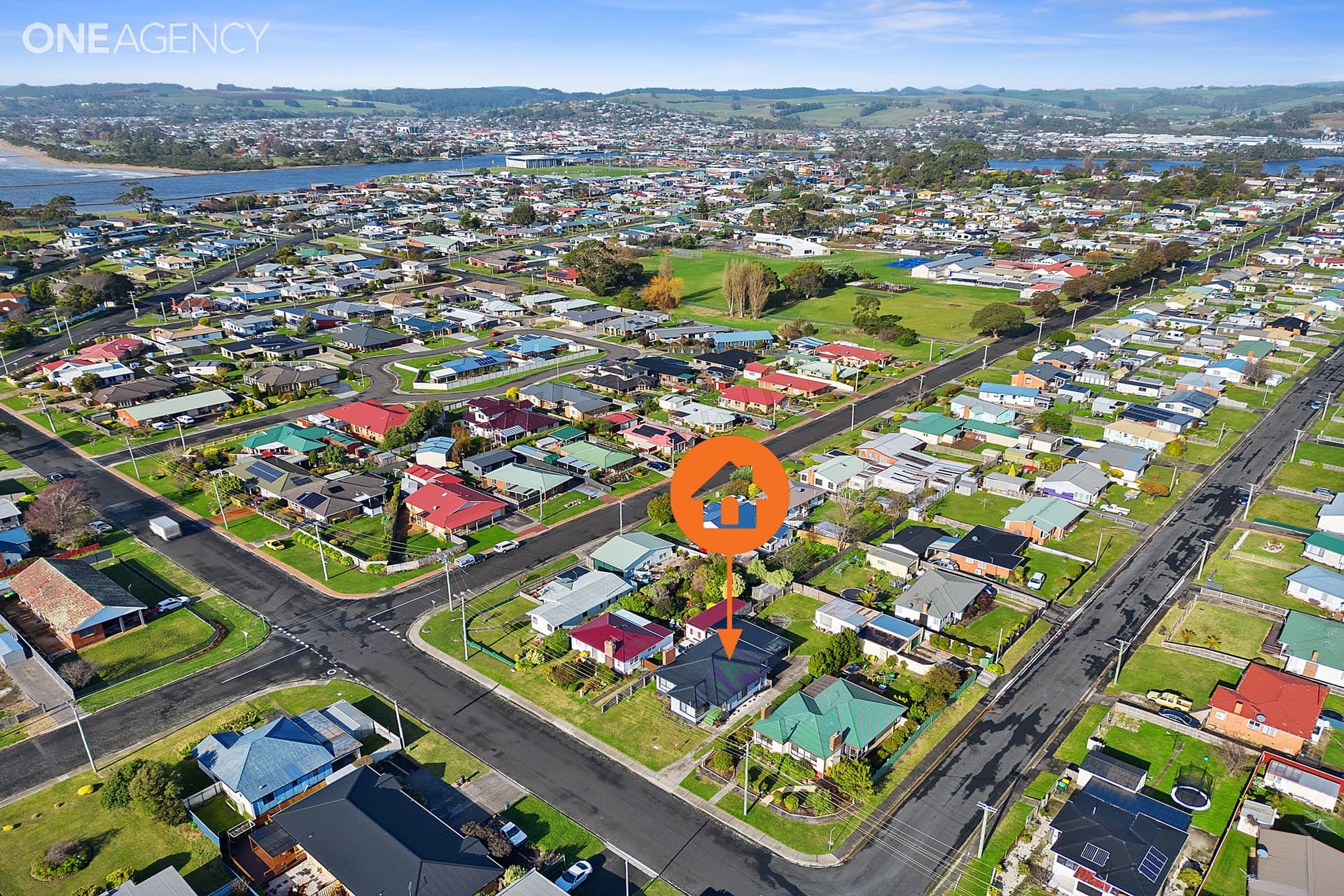 17 Bertha Street, West Ulverstone, West Ulverstone - Thumbnail 2