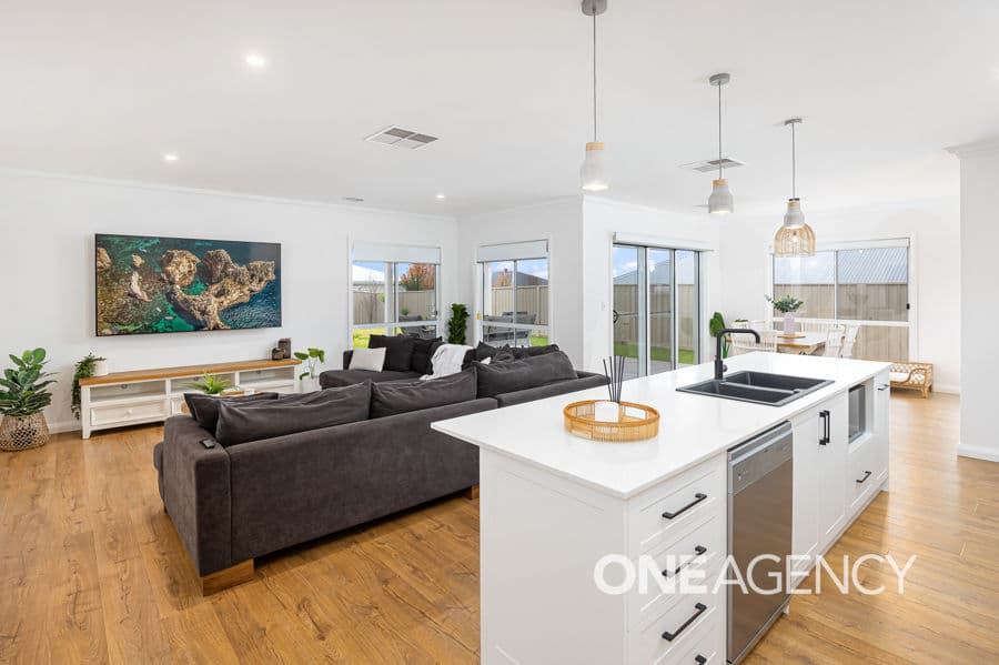 12 FLOREY Street, Lloyd, Lloyd - Thumbnail 4