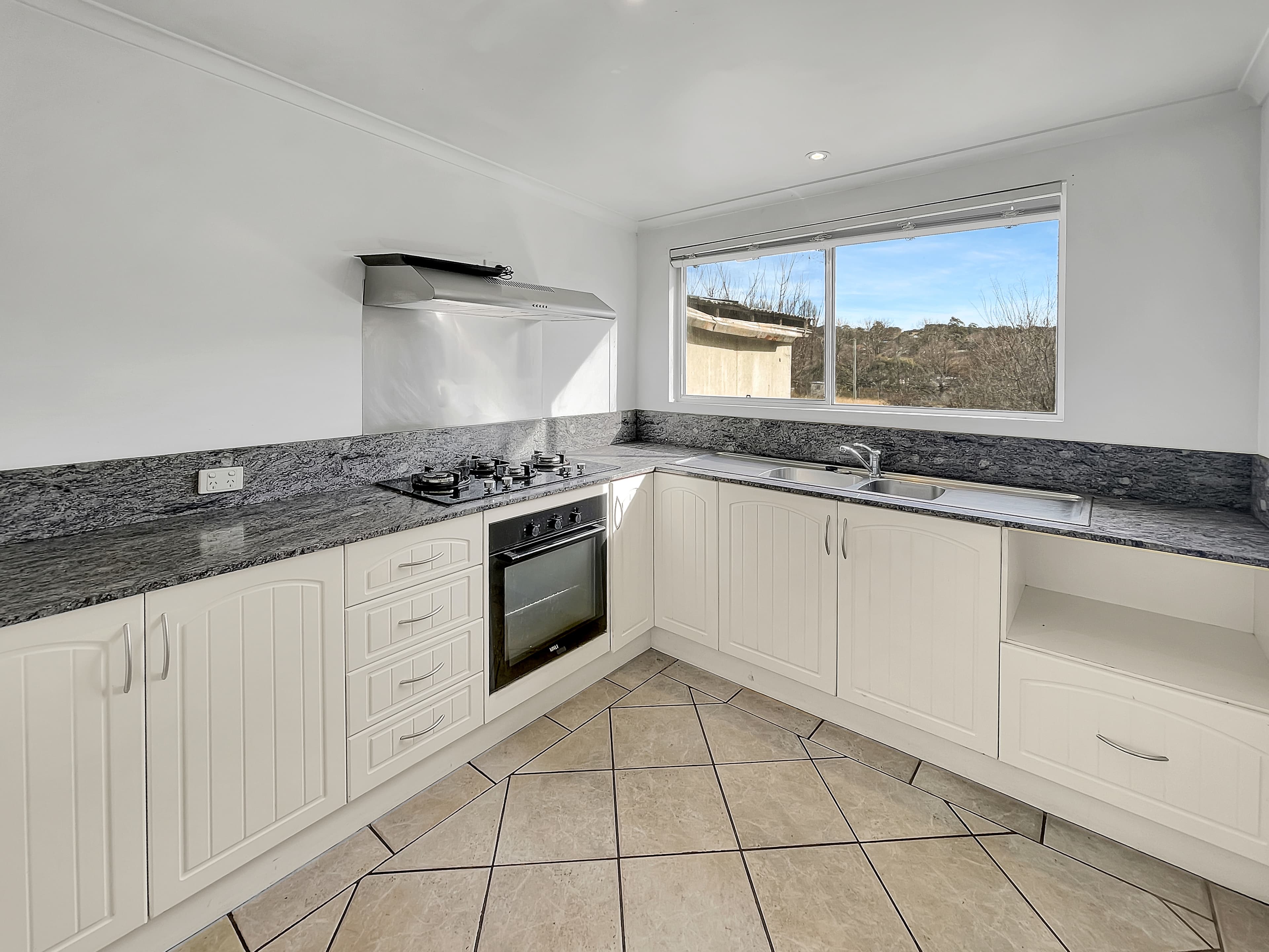 79 Maybe Street, Bombala, Bombala - Thumbnail 8