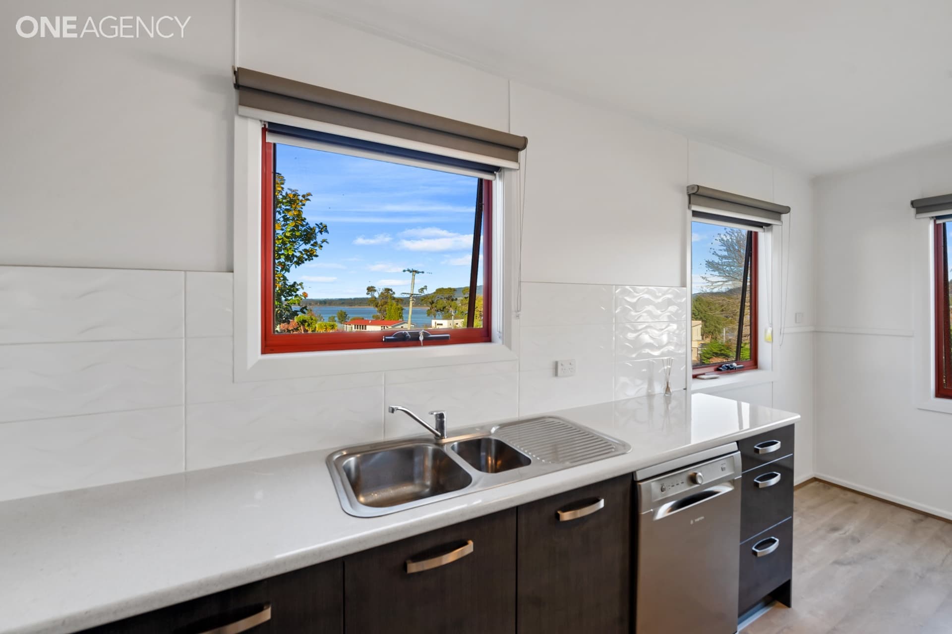 89 River Road, Ambleside, Ambleside - Thumbnail 8