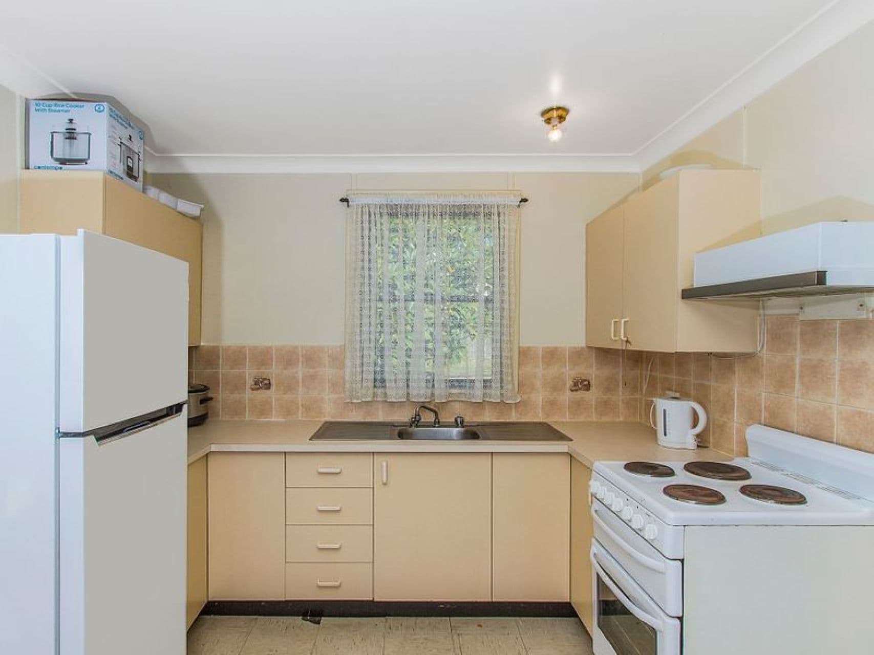 4 Cary Crescent, Springfield, Springfield - Thumbnail 3