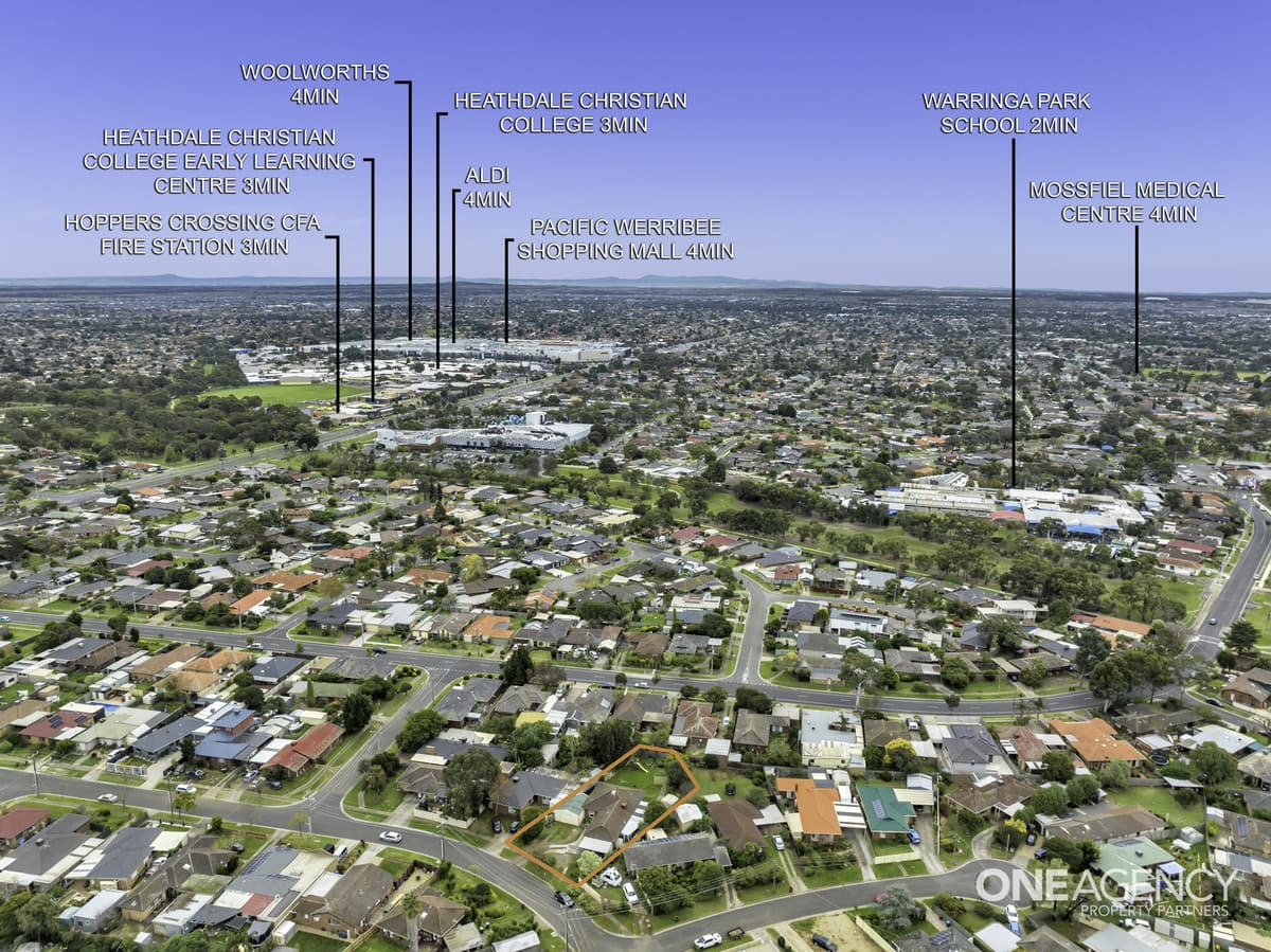12 Marlborough Crescent, Hoppers Crossing, Hoppers Crossing - Thumbnail 2