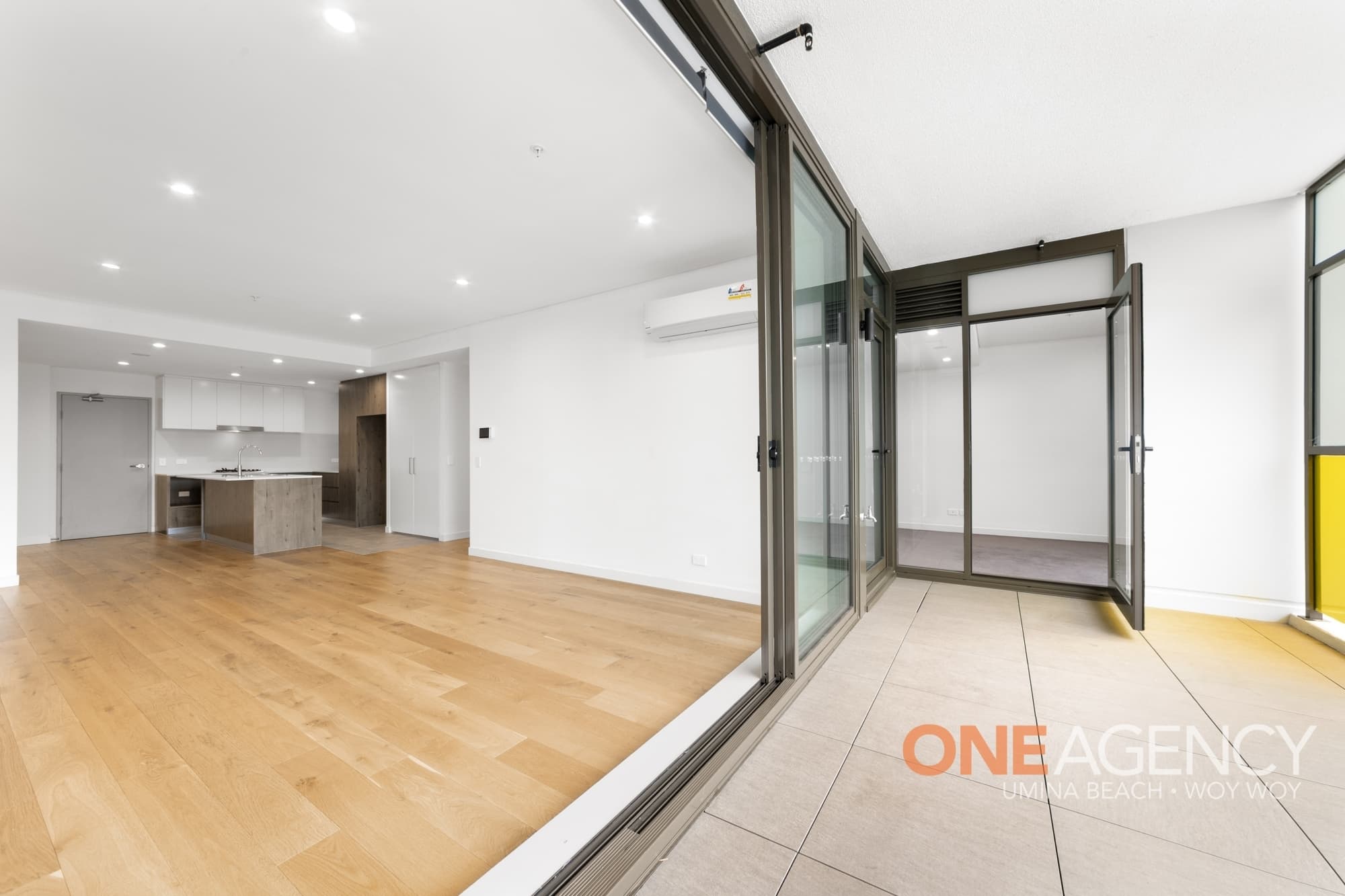 404/277 Mann Street, Gosford, Gosford - Thumbnail 4