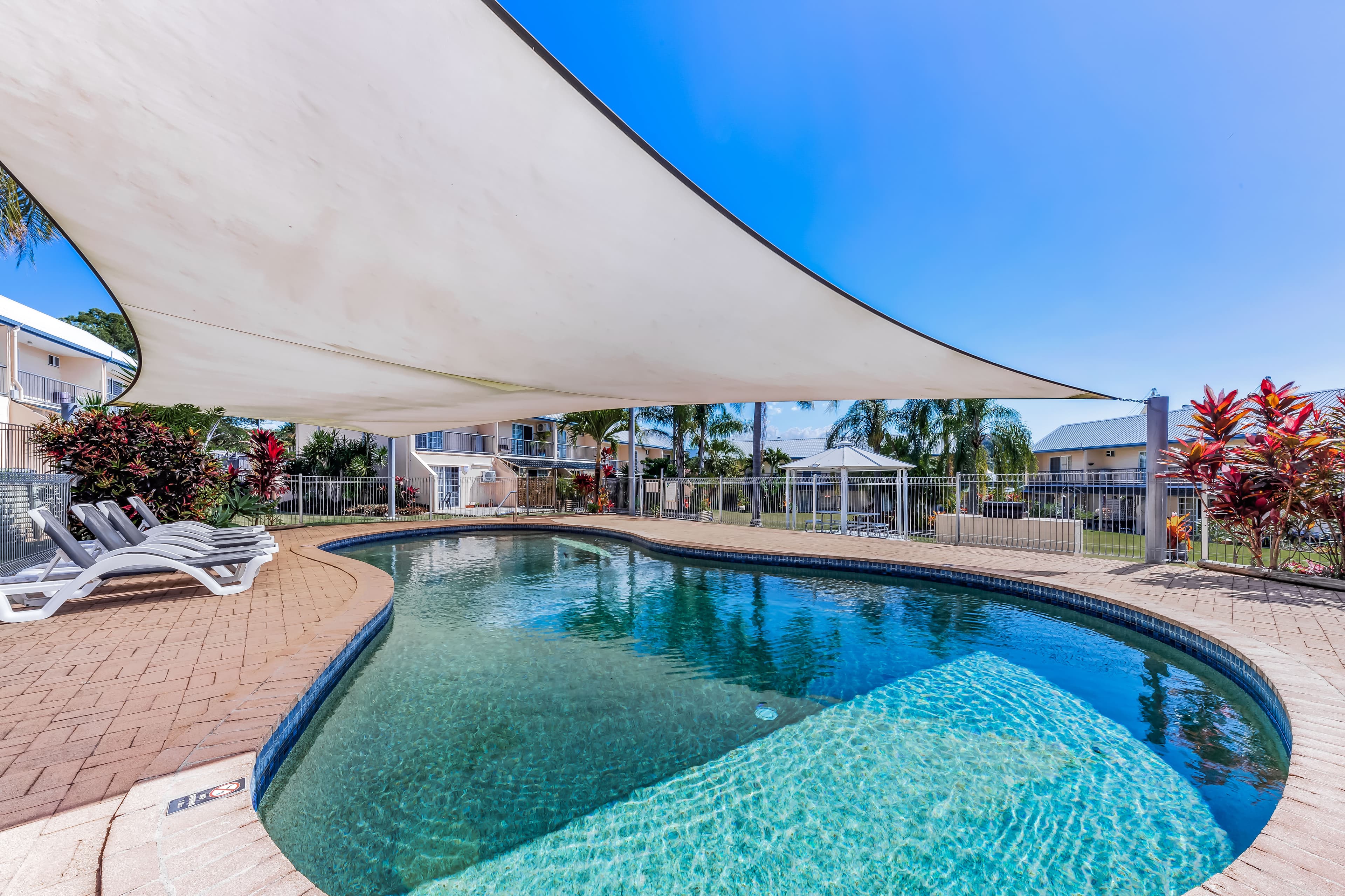 4/11 Island Drive, Cannonvale, Cannonvale - Thumbnail 3