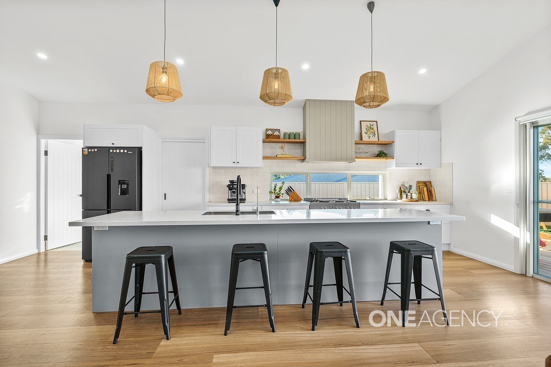 4 Gungaroo Place, Nowra, Nowra - Thumbnail 2