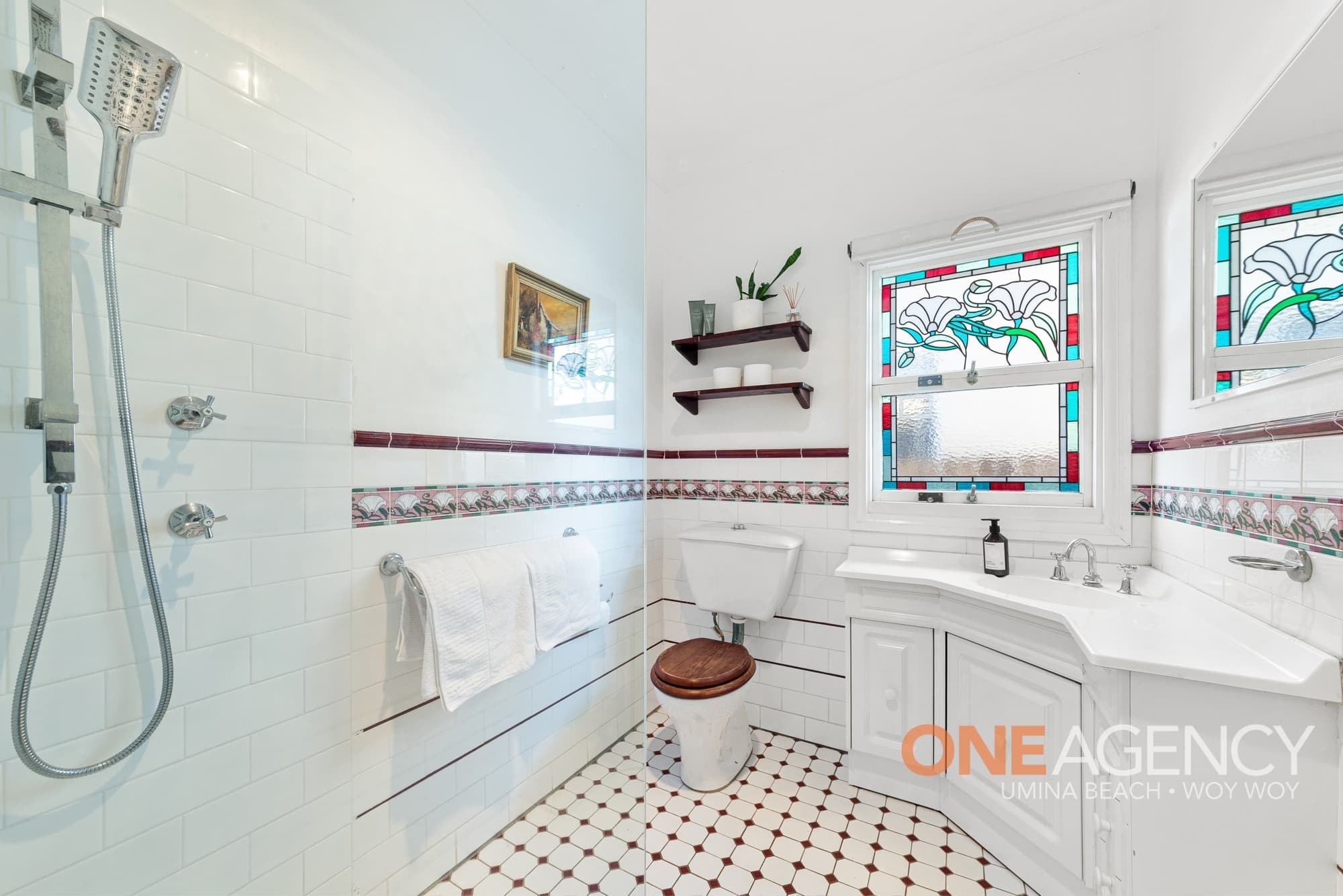 64 Lone Pine Avenue, Umina Beach, Umina Beach - Thumbnail 3