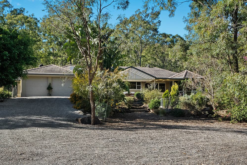 Vacy, address available on request, Address Available On Request - Image 1
