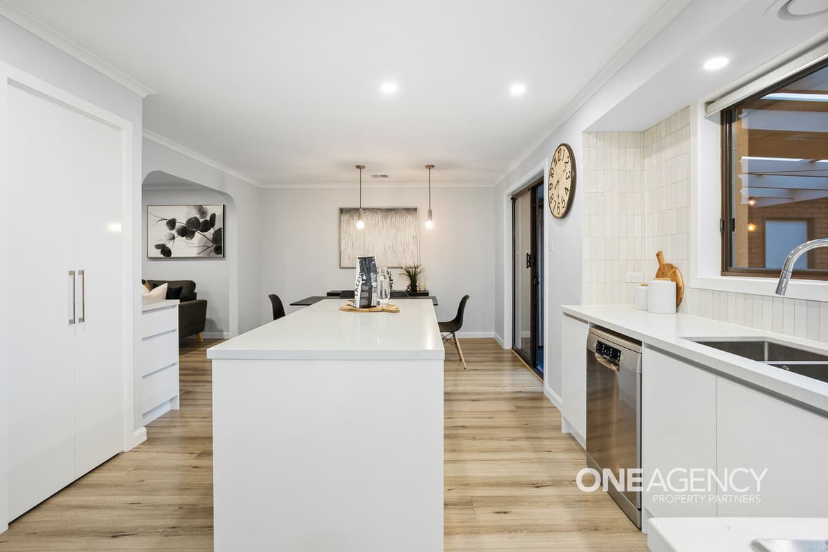14 Hoddle Way, Altona Meadows, Altona Meadows - Thumbnail 7