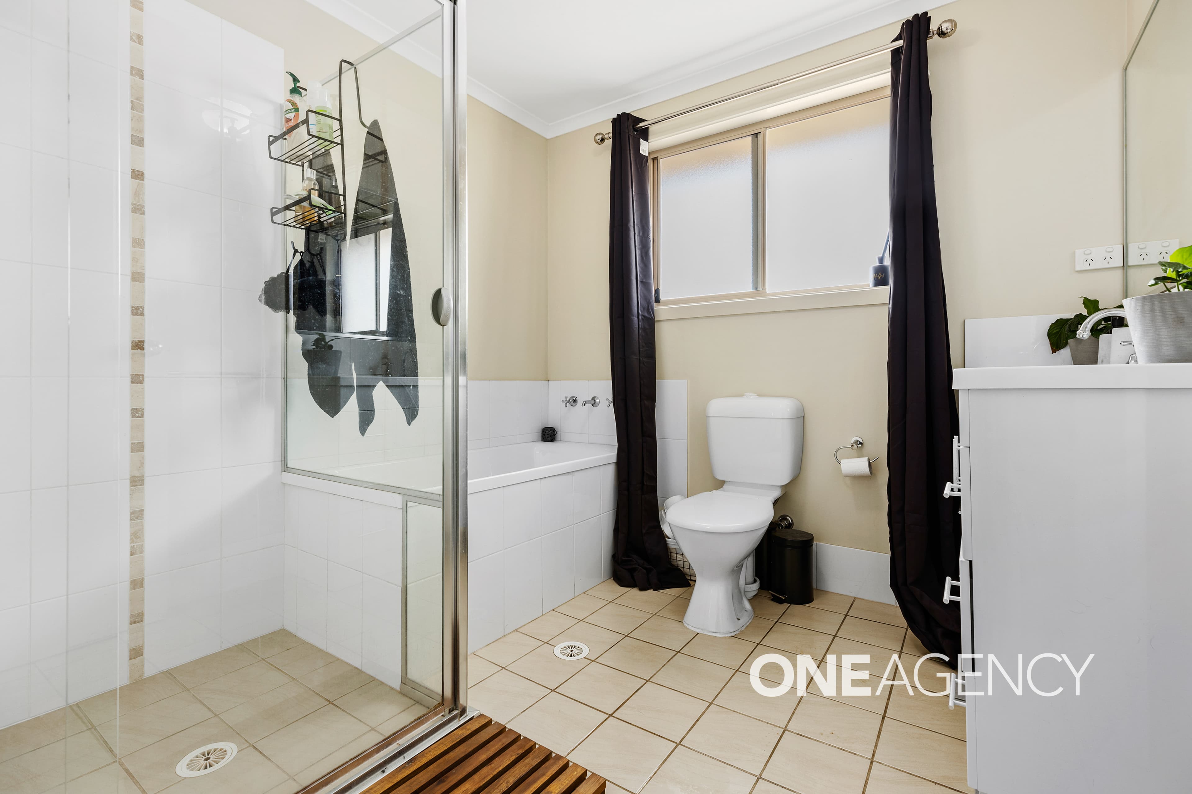 4 Flannelflower Avenue, West Nowra, West Nowra - Thumbnail 6