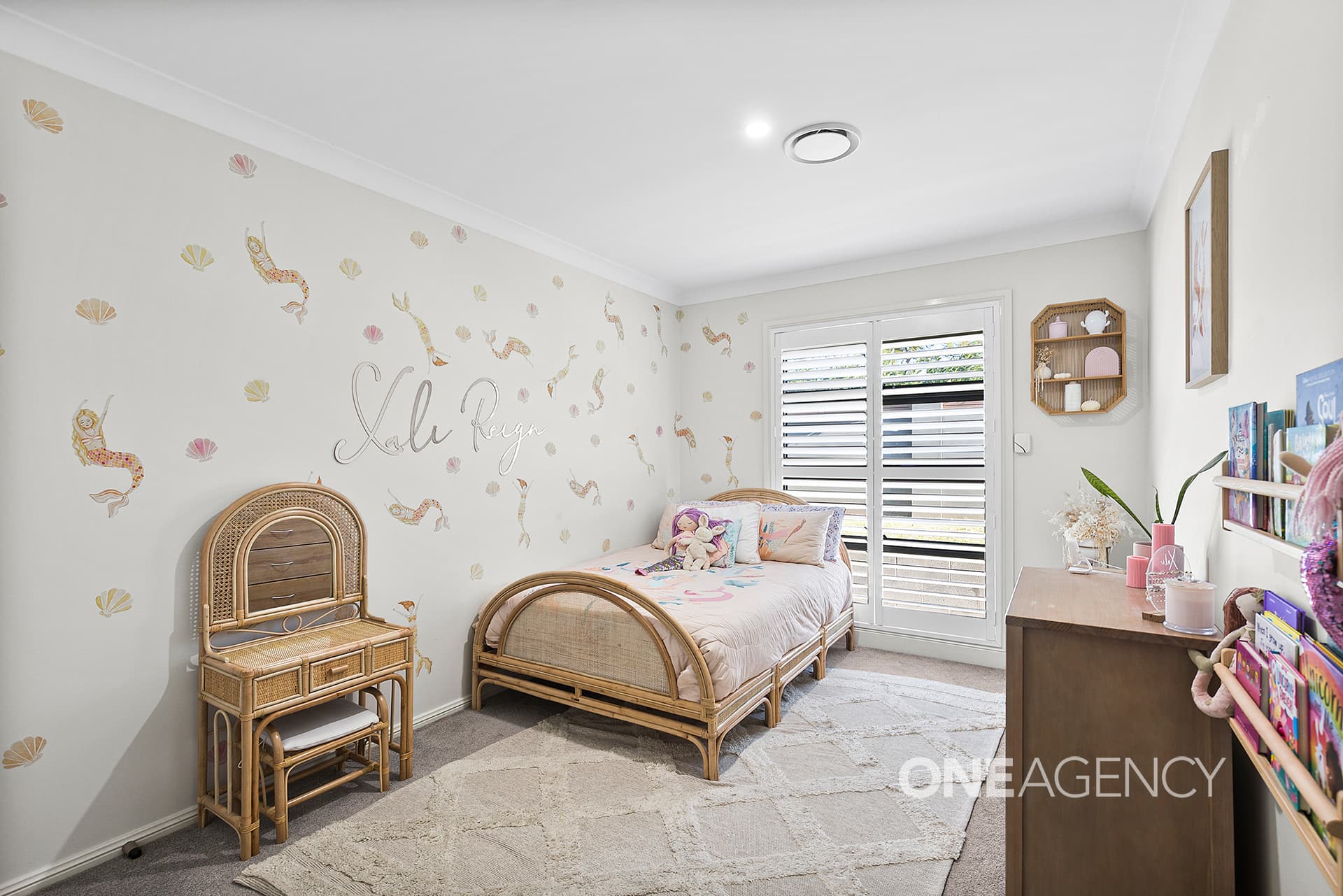 42 Bartlett Crescent, Calderwood, Calderwood - Thumbnail 6