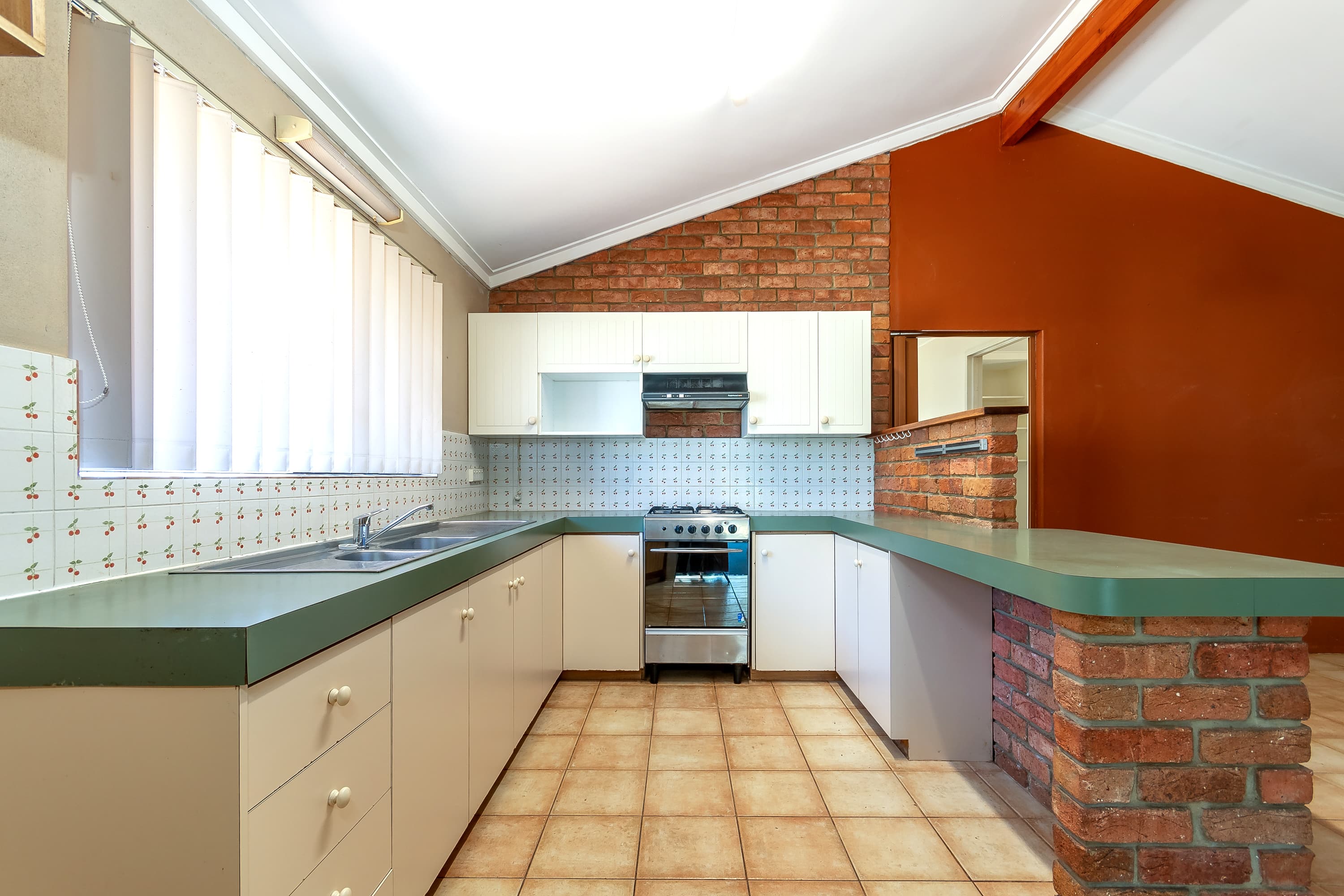 15 Parr Close, Padbury, Padbury - Thumbnail 5