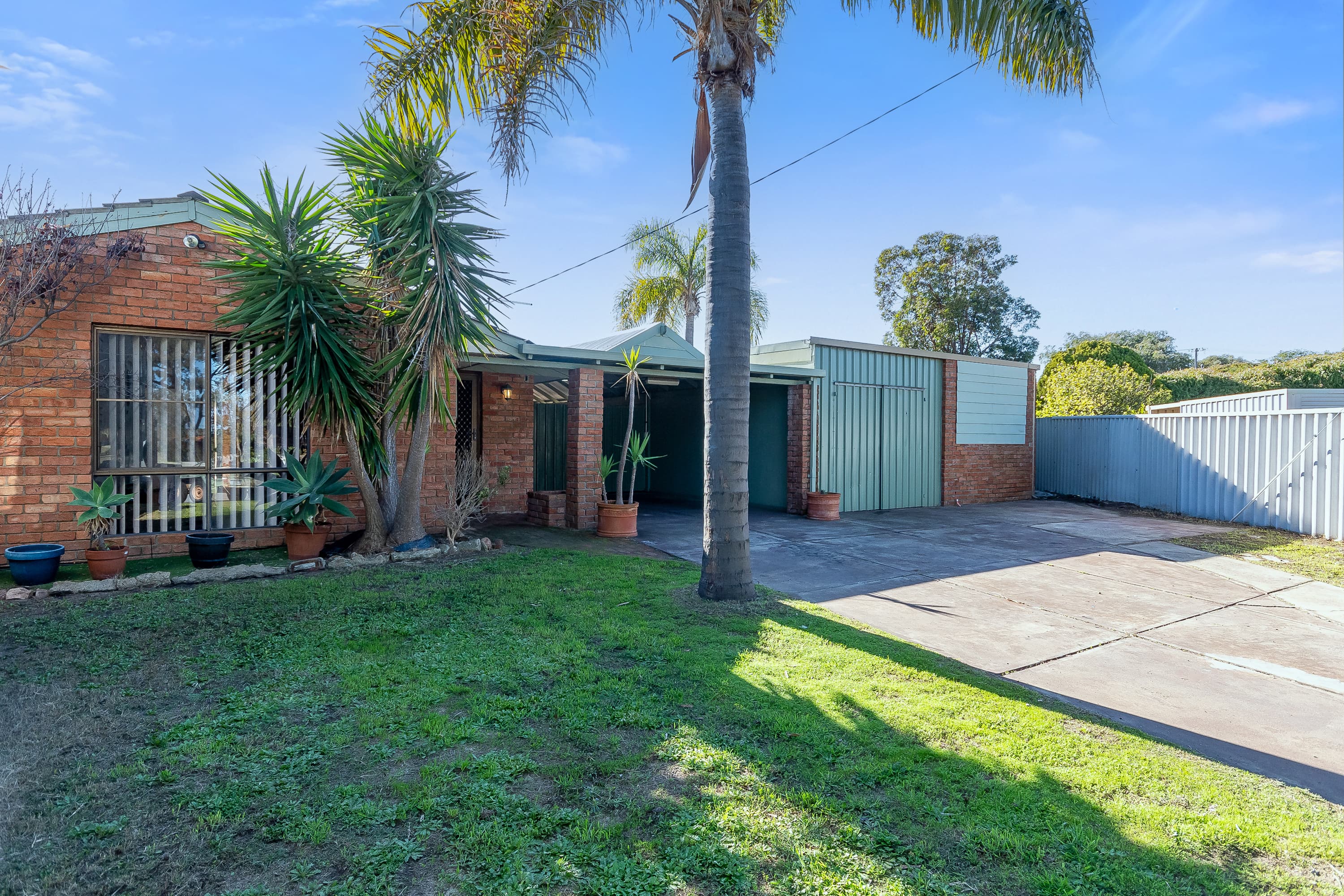15 Parr Close, Padbury, Padbury - Image 1