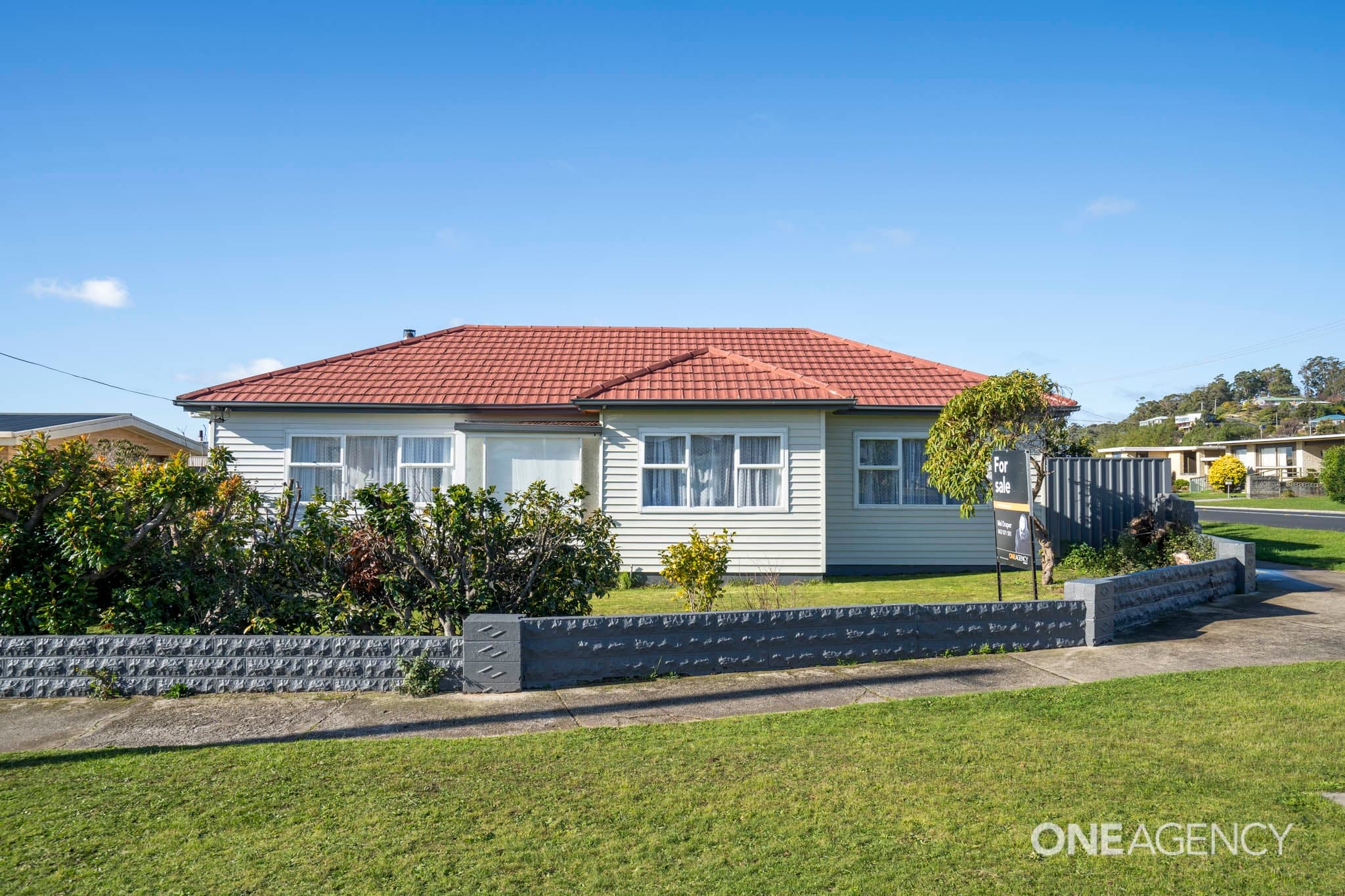 10 George Street, Somerset, Somerset - Image 1