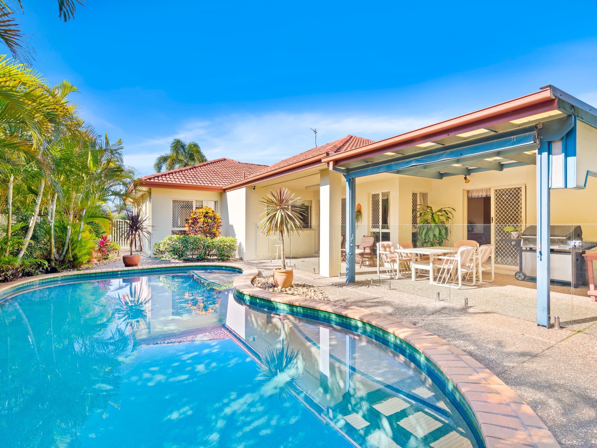 115 Dunlin Drive, Burleigh Waters, Burleigh Waters - Thumbnail 3