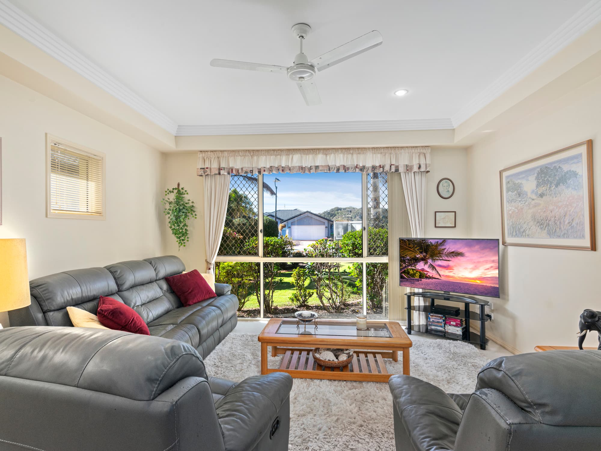 115 Dunlin Drive, Burleigh Waters, Burleigh Waters - Thumbnail 8