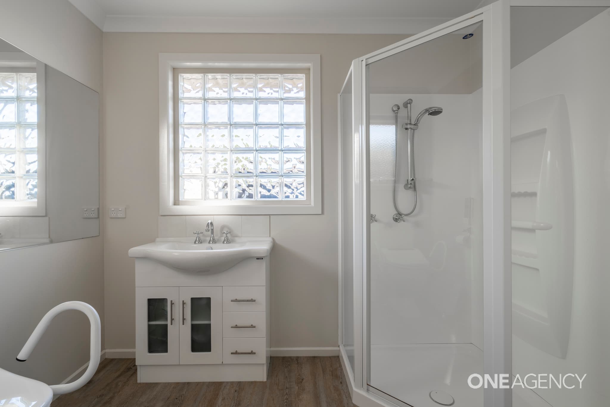 4/7 Cardigan Street, Somerset, Somerset - Thumbnail 7