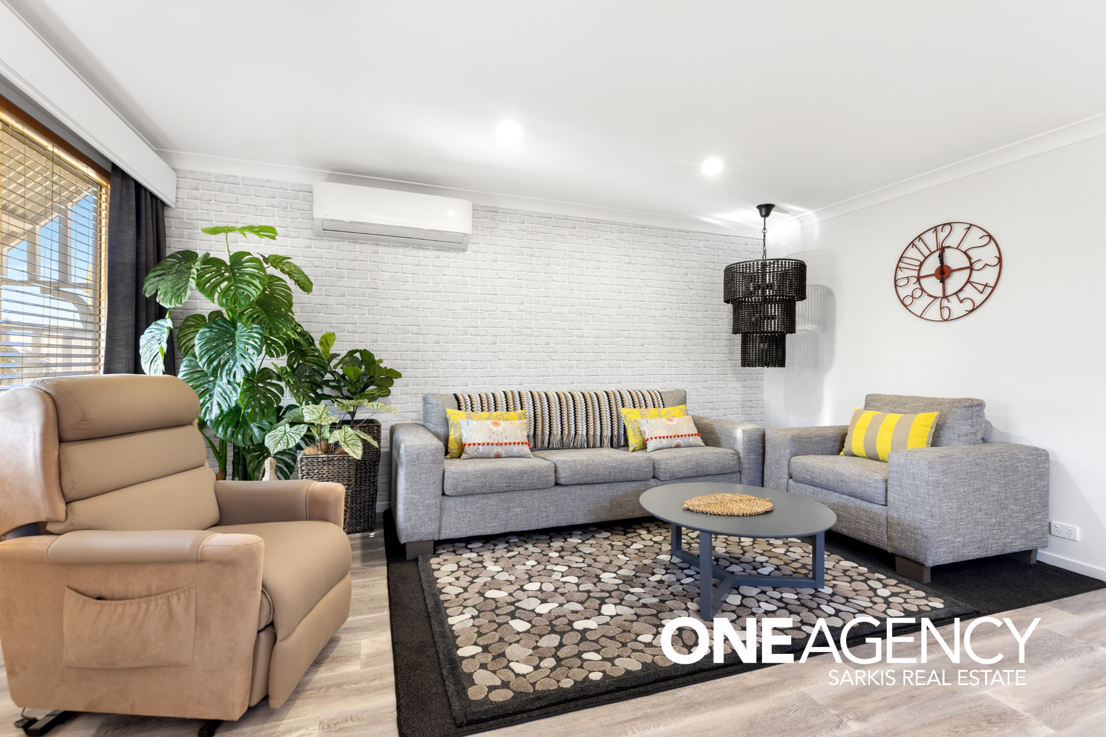 62 Macquarie Street, Barnsley, Barnsley - Thumbnail 7
