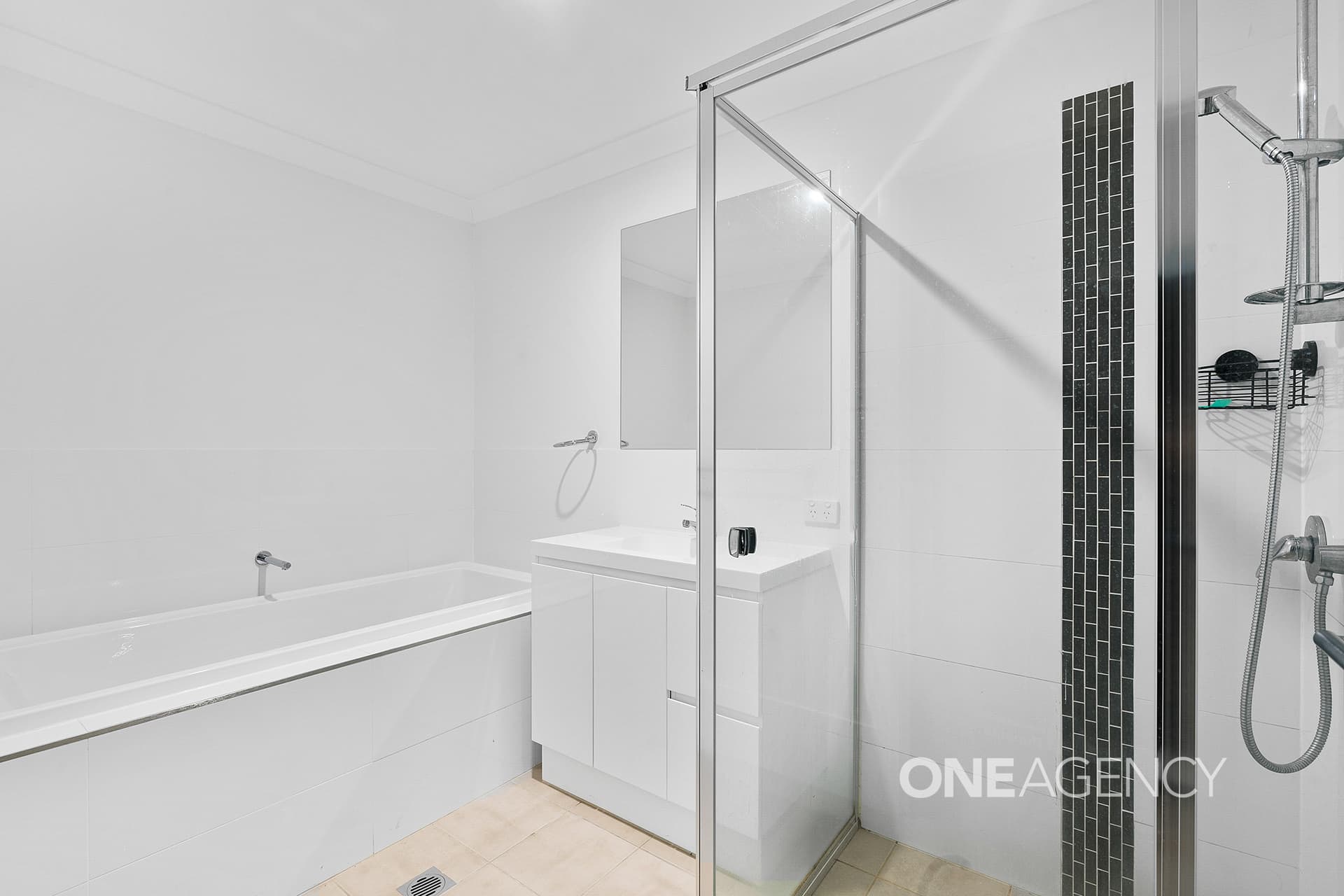4 Manoora Way, Nowra, Nowra - Thumbnail 3