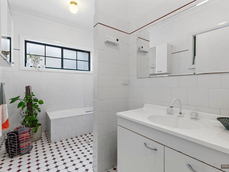4/68-70 Flora Street, Kirrawee, Kirrawee - Thumbnail 5