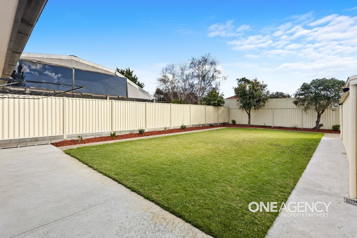 60 Shane Avenue, Seabrook, Seabrook - Thumbnail 2