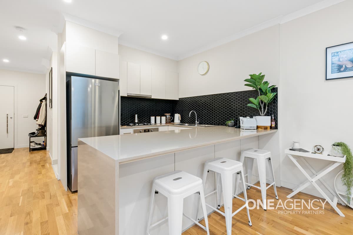145 Waterhaven Bvd, Point Cook, Point Cook - Thumbnail 4