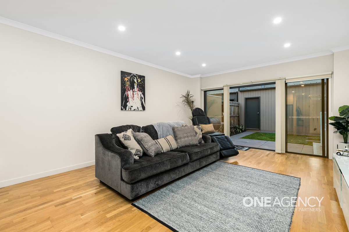 145 Waterhaven Bvd, Point Cook, Point Cook - Thumbnail 6