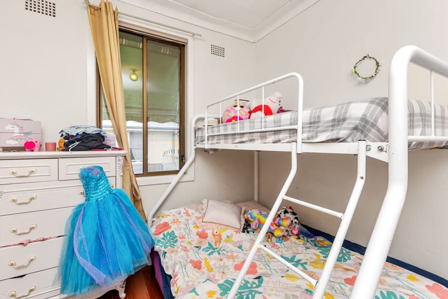90 BOLGER Avenue, Mount Austin, Mount Austin - Thumbnail 6