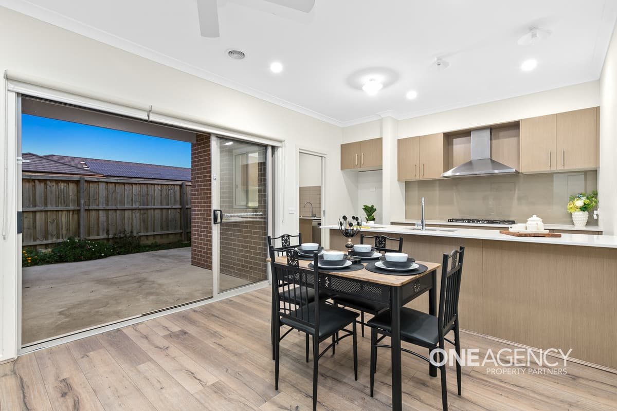 6 Grampians Avenue, Werribee, Werribee - Thumbnail 4