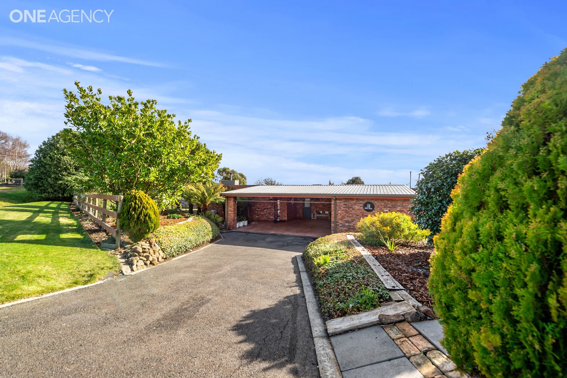 18 James Street, Forth, Forth - Image 1