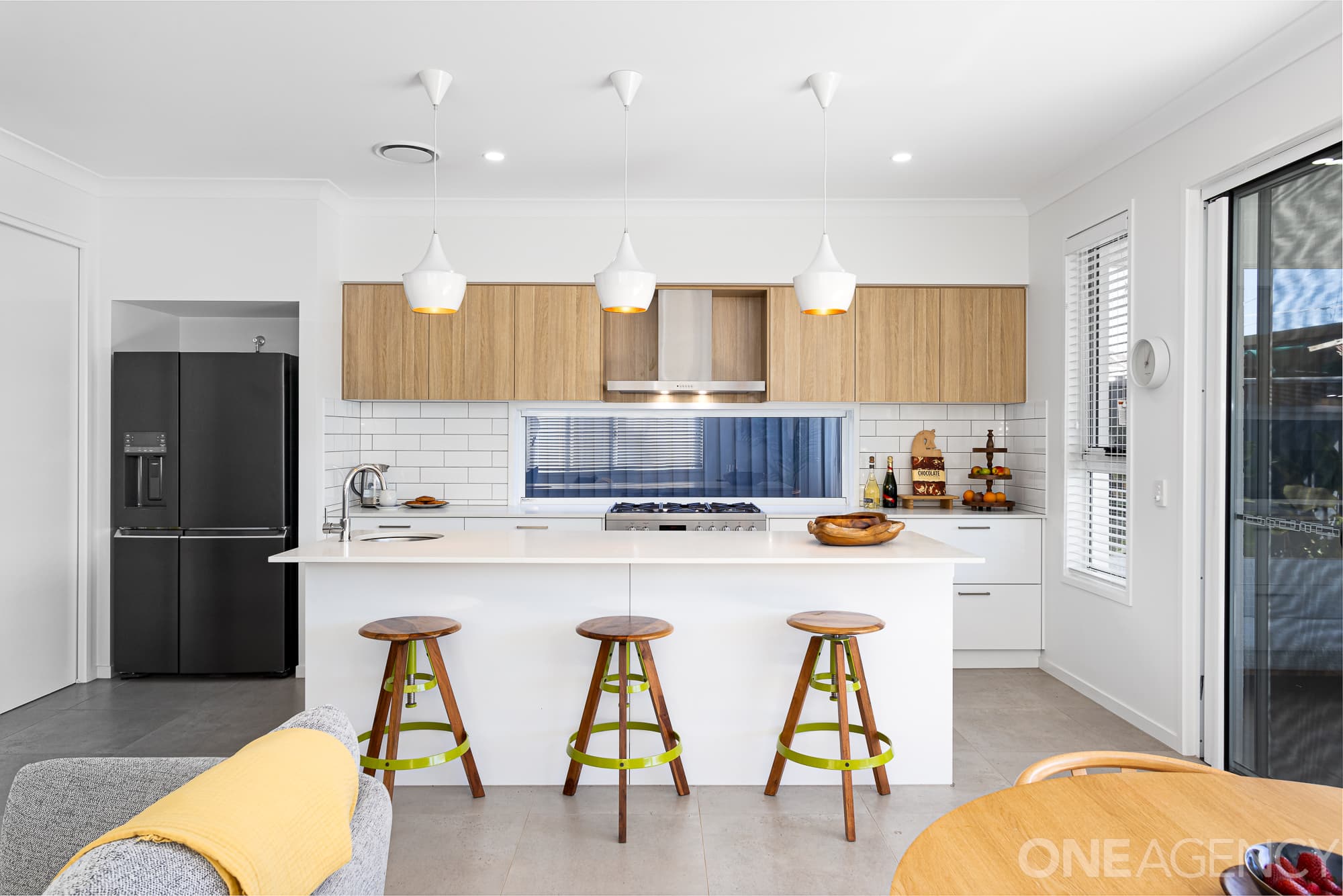 585 Oxley Avenue, Scarborough, Scarborough - Thumbnail 5