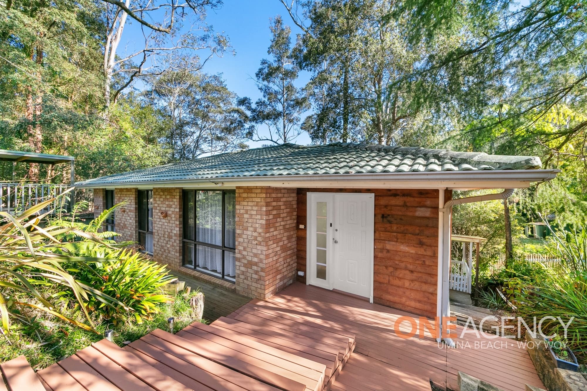 34 Pinetop Avenue, Narara, Narara - Image 1