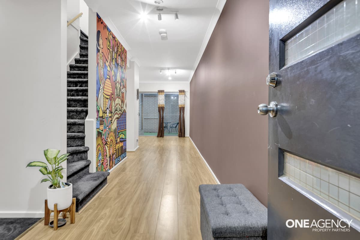 314 Boardwalk Boulevard, Point Cook, Point Cook - Thumbnail 2