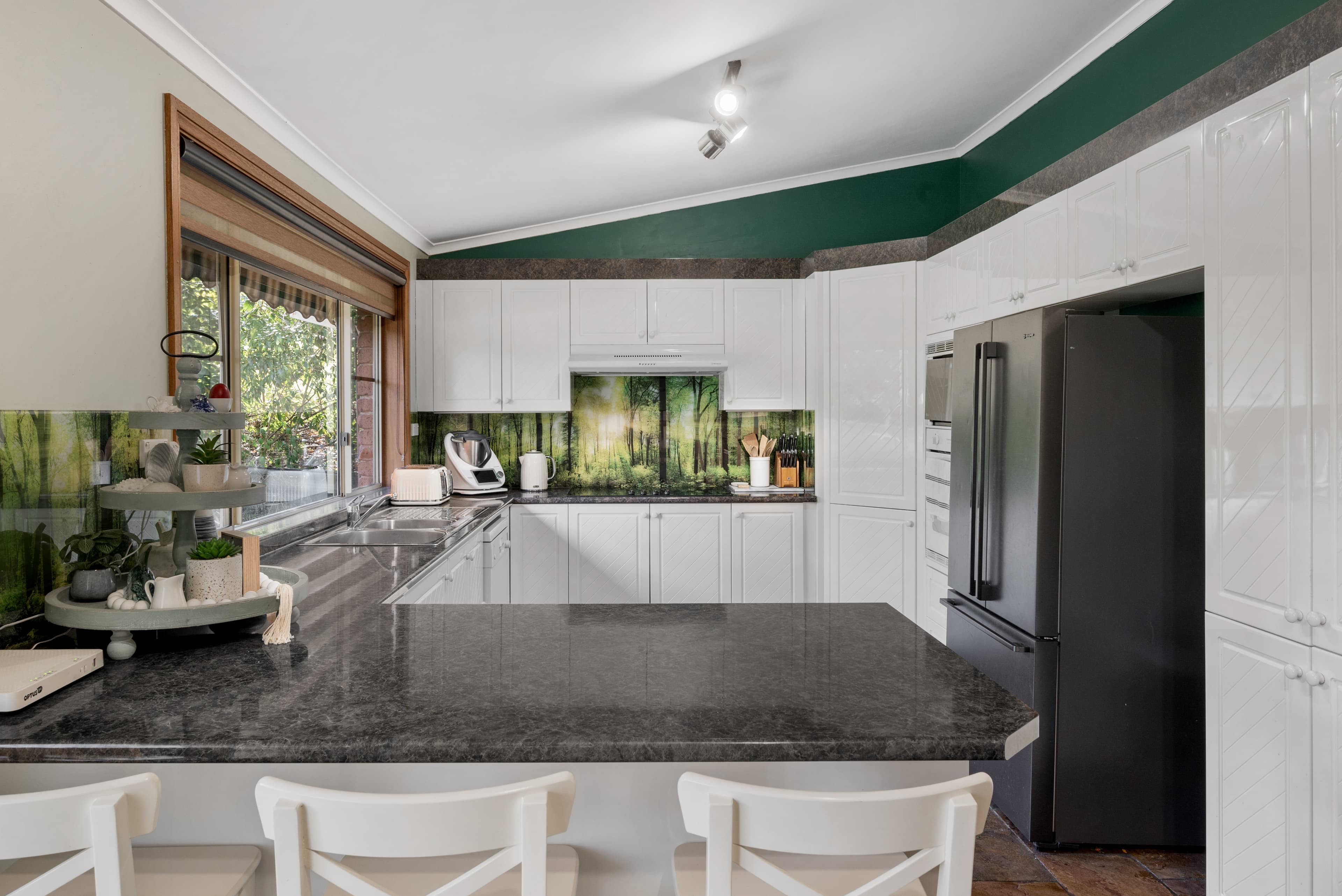 6 Narelle Place, Silverdale, Silverdale - Thumbnail 5