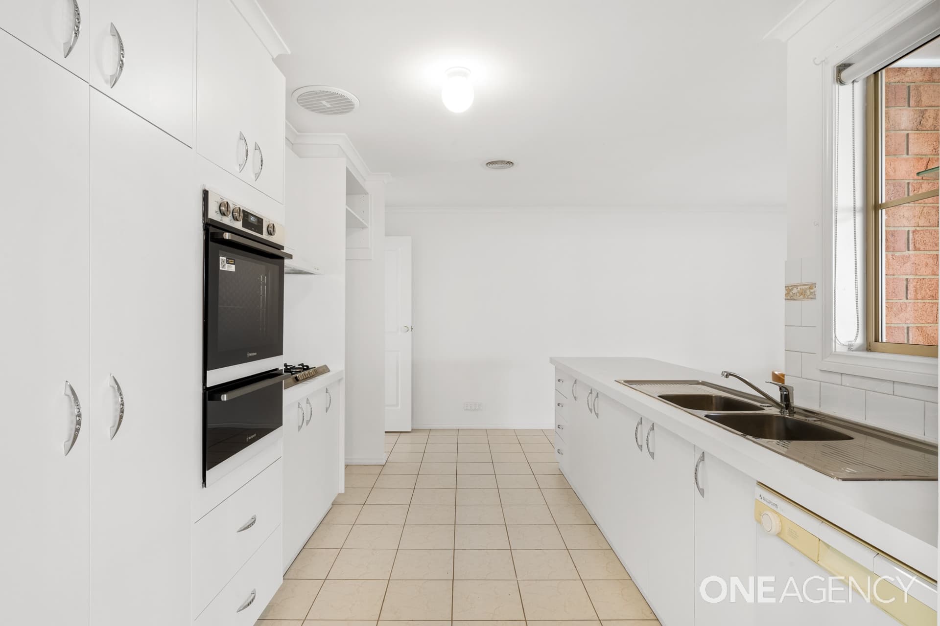 20 Hannan Crescent, Leopold, Leopold - Thumbnail 5
