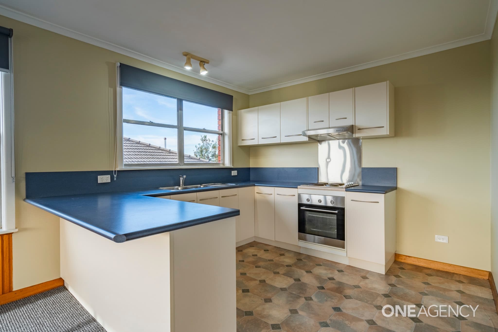 8 Malakoff Street, Somerset, Somerset - Thumbnail 6