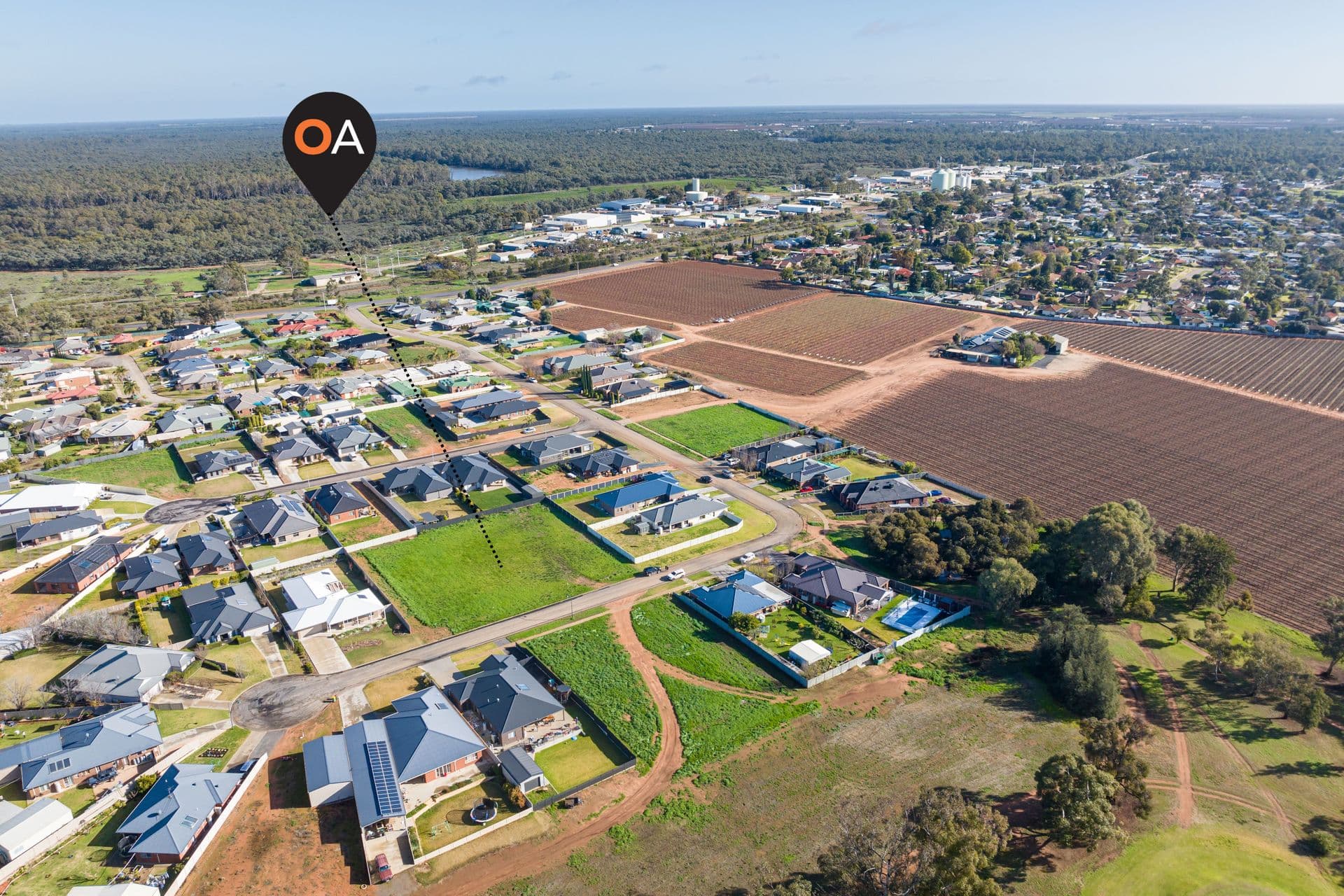 14 Glenda Court, Robinvale, Robinvale - Thumbnail 2