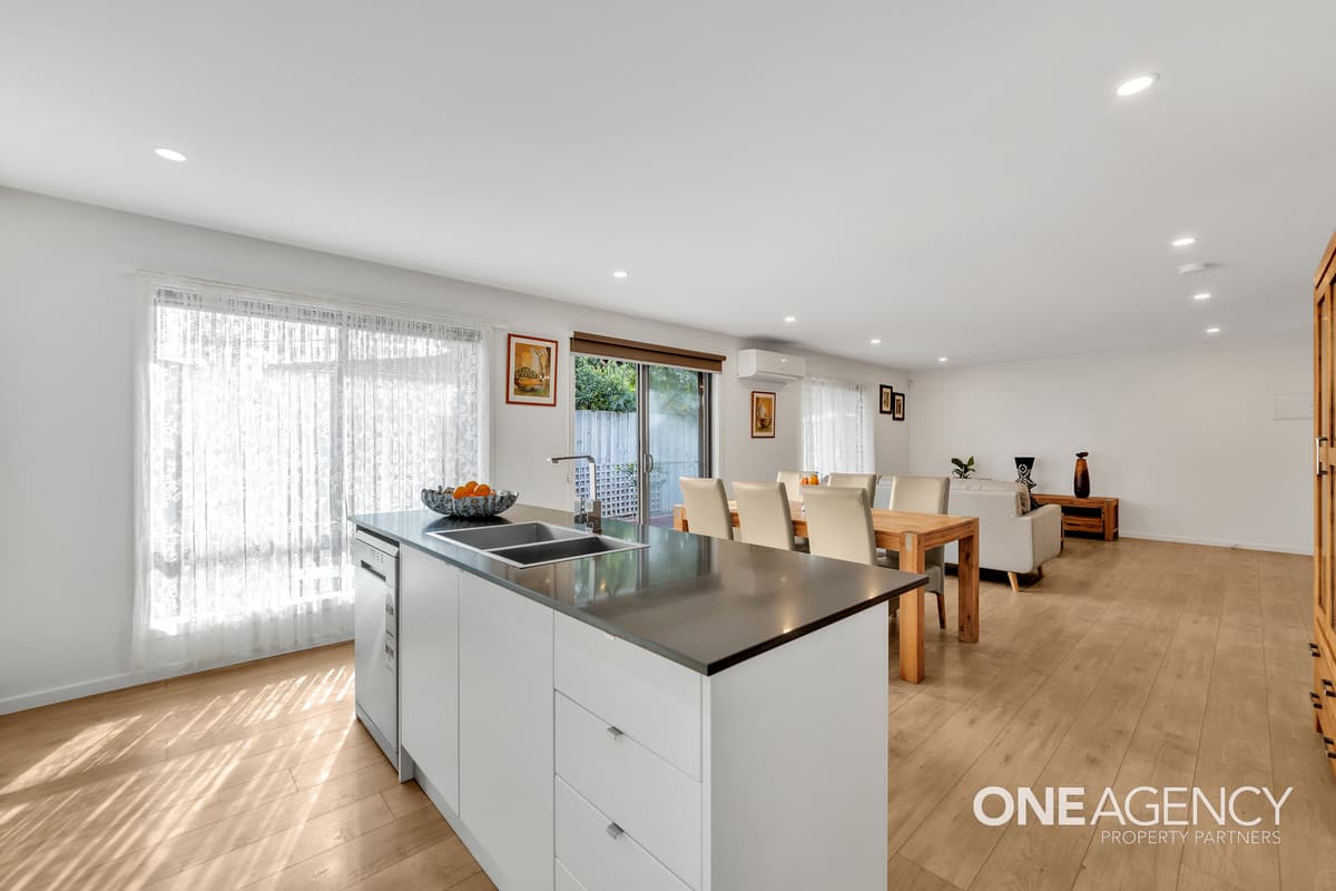 2/3 Rosscommon Place, Seabrook, Seabrook - Thumbnail 7