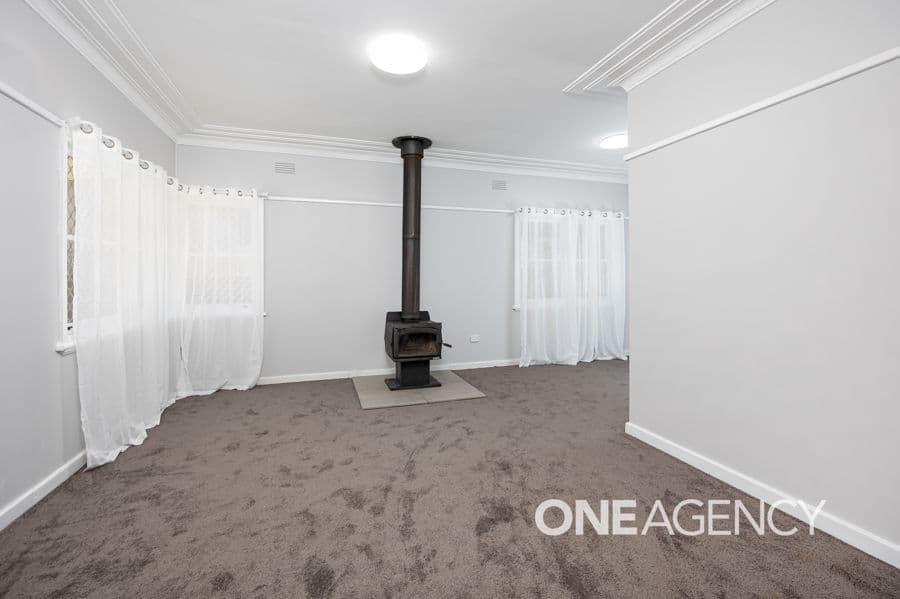 136 FERNLEIGH Road, Mount Austin, Mount Austin - Thumbnail 2