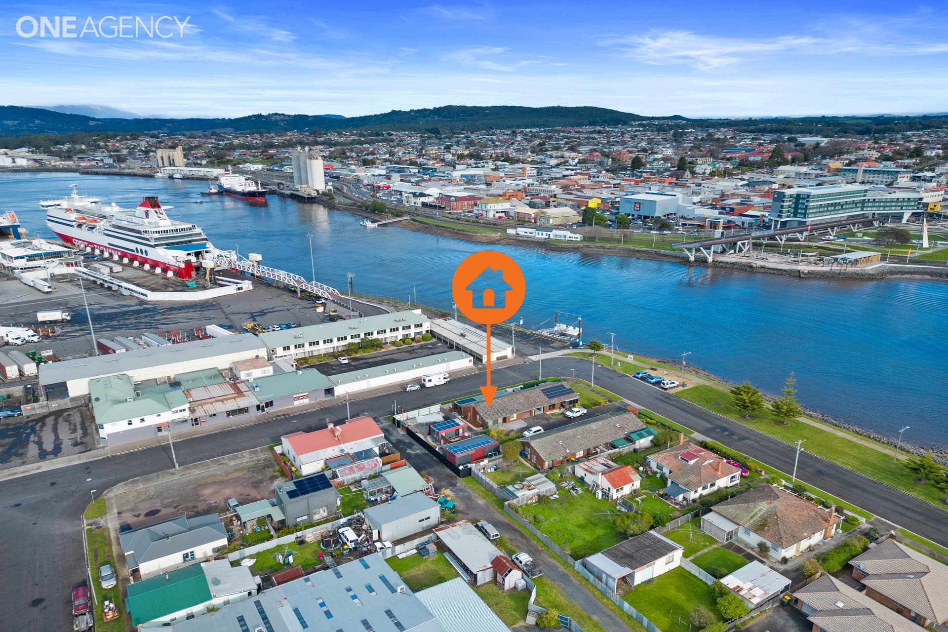 3/19-21 Wheeler Street, East Devonport, East Devonport - Thumbnail 2