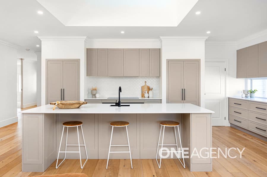 25 TURRAMIA Crescent, Gobbagombalin, Gobbagombalin - Thumbnail 5
